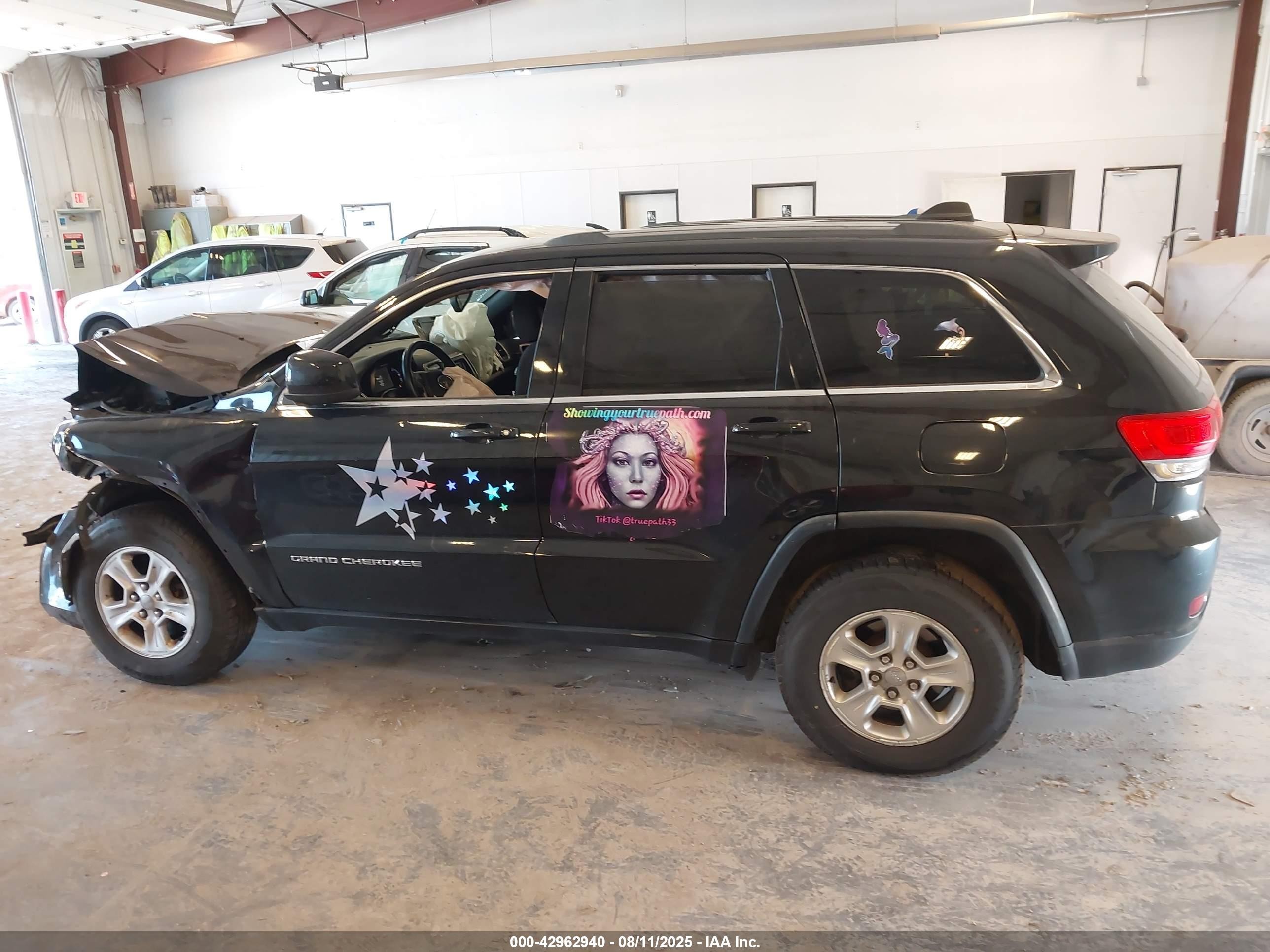 2014 Jeep Grand Cherokee Laredo Black vin: 1C4RJFAG5EC398623