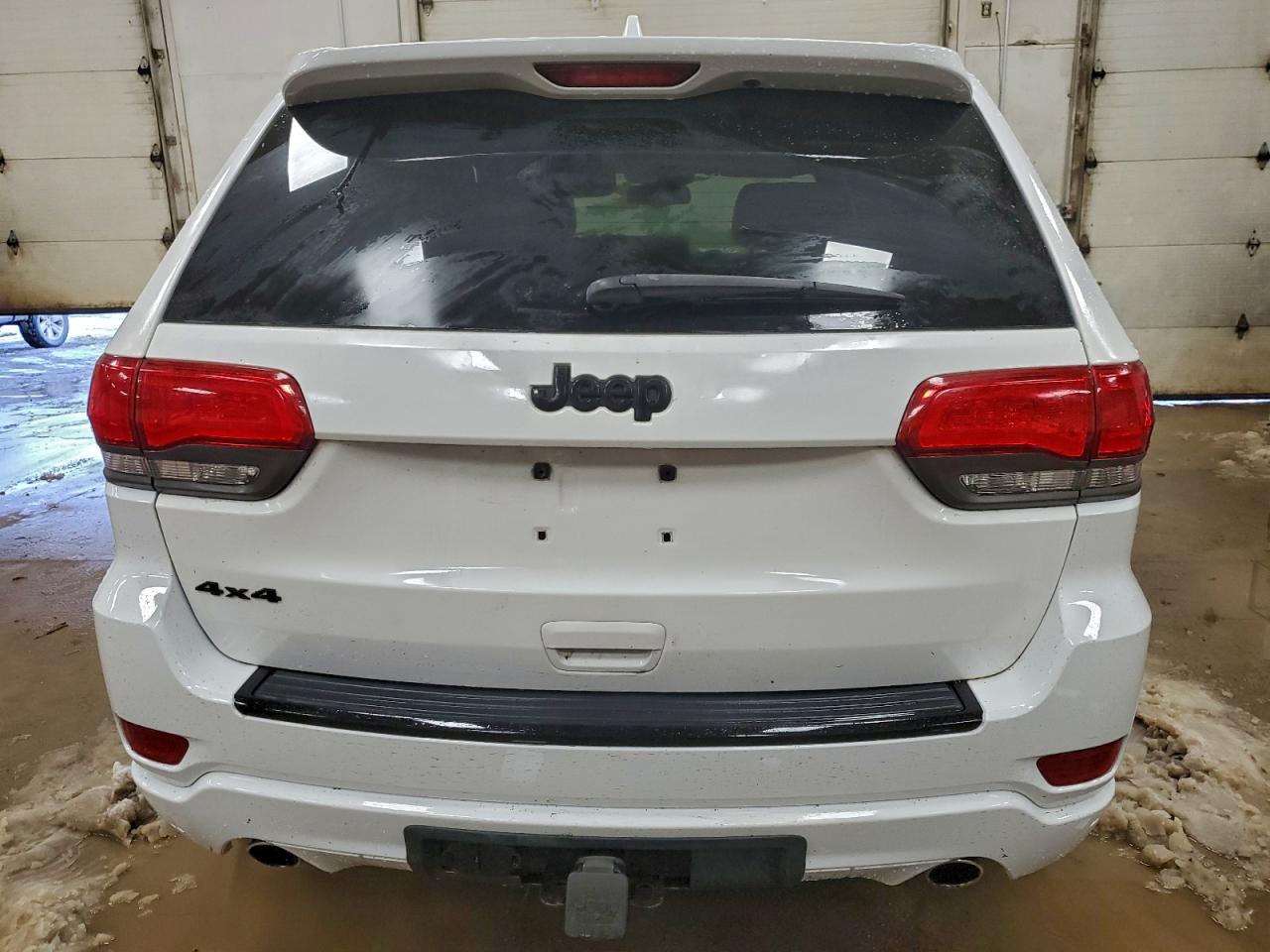 2014 Jeep Grand Cherokee Laredo White vin: 1C4RJFAG5EC487799