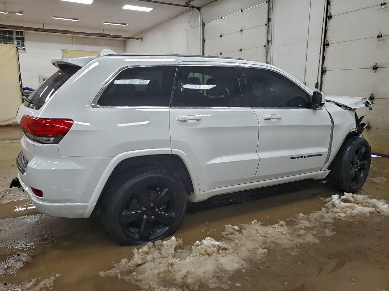 2014 Jeep Grand Cherokee Laredo White vin: 1C4RJFAG5EC487799