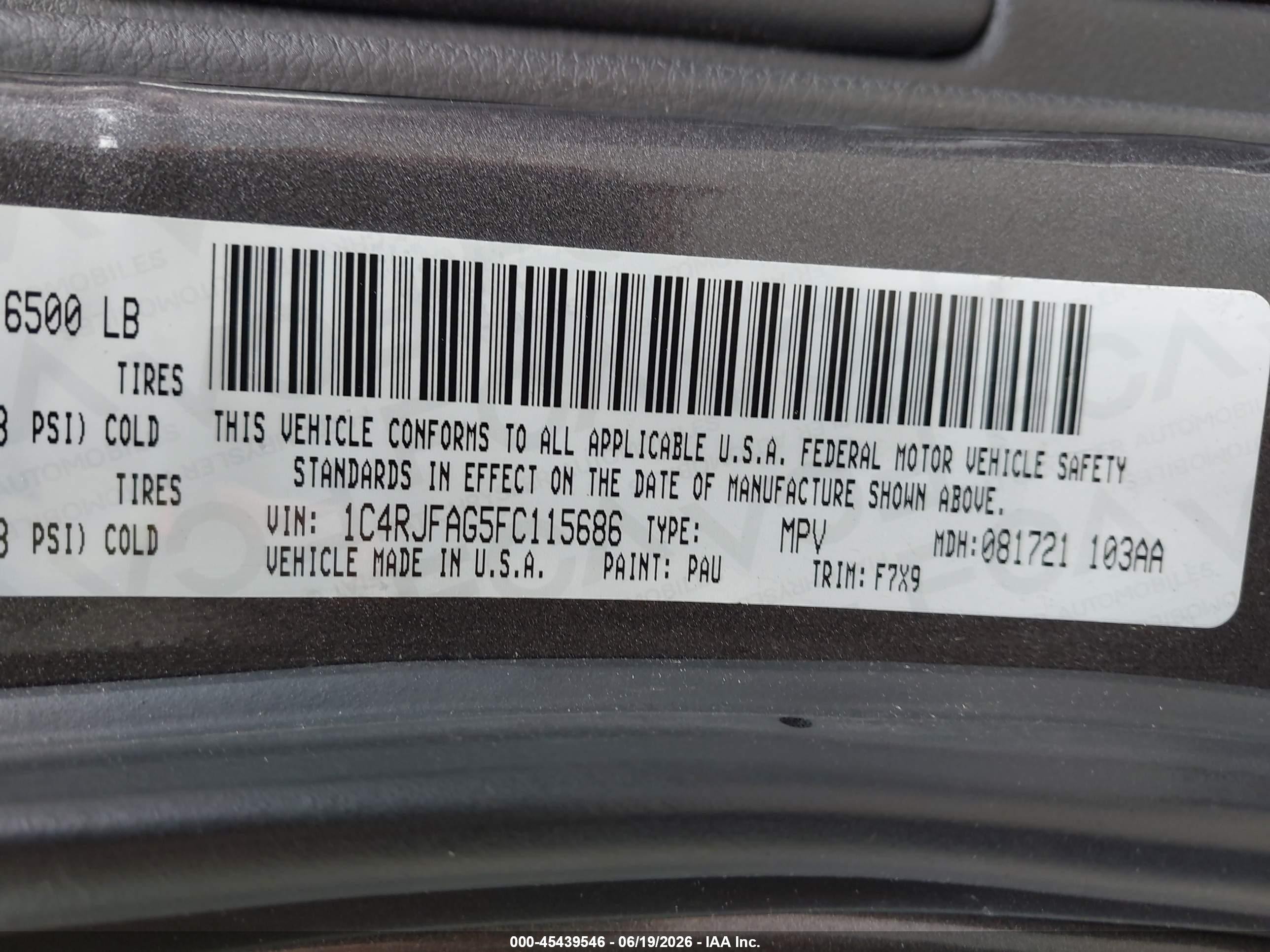 2015 Jeep Grand Cherokee Laredo Gray vin: 1C4RJFAG5FC115686