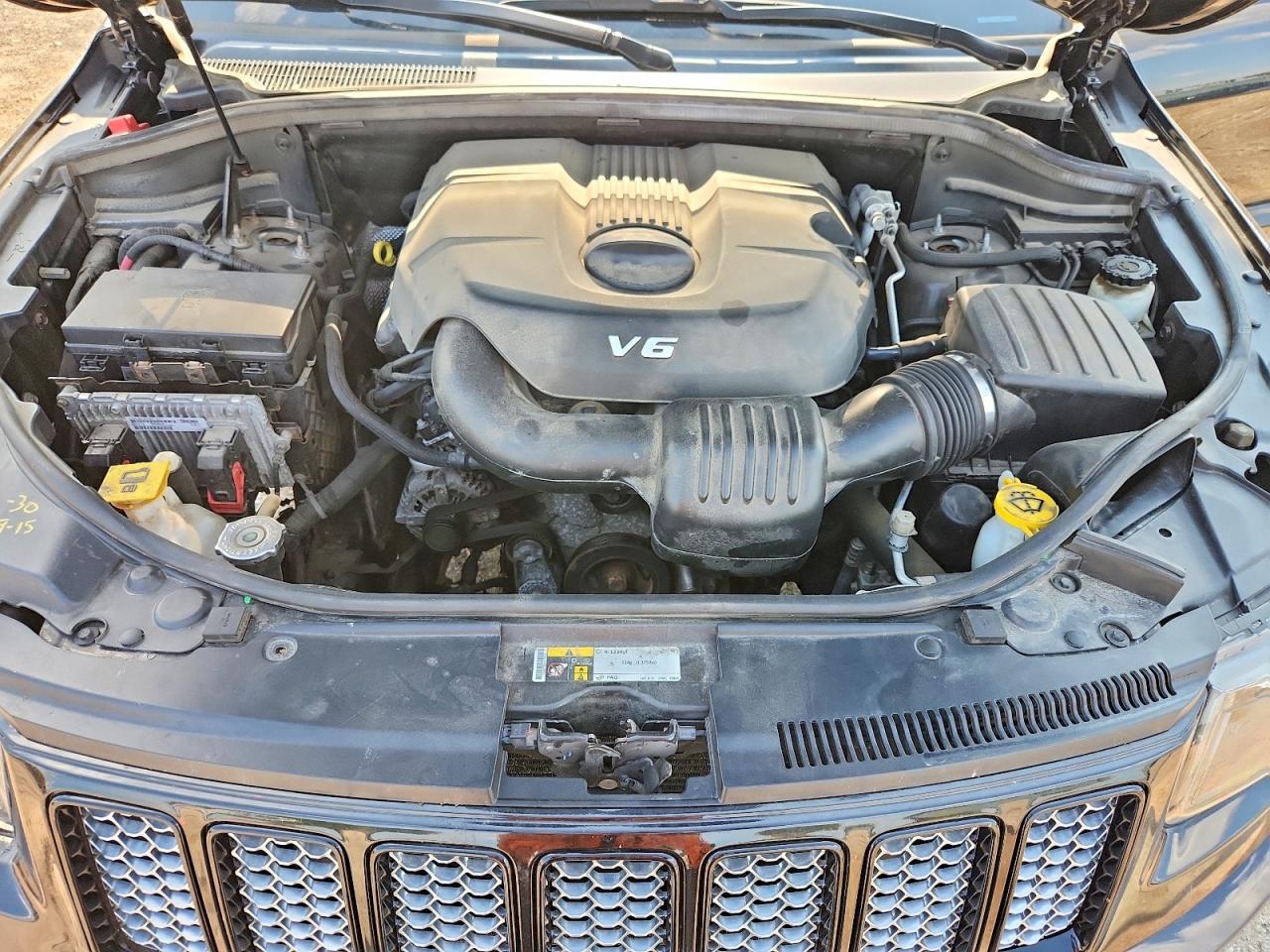 2015 Jeep Grand Cherokee Laredo Black vin: 1C4RJFAG5FC121682