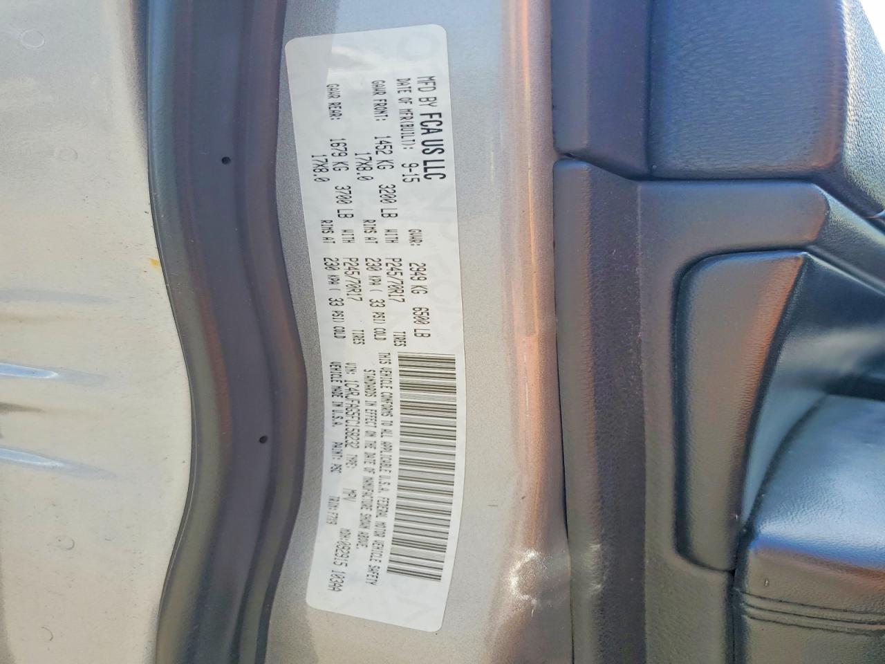 2015 Jeep Grand Cherokee Laredo Silver vin: 1C4RJFAG5FC158232
