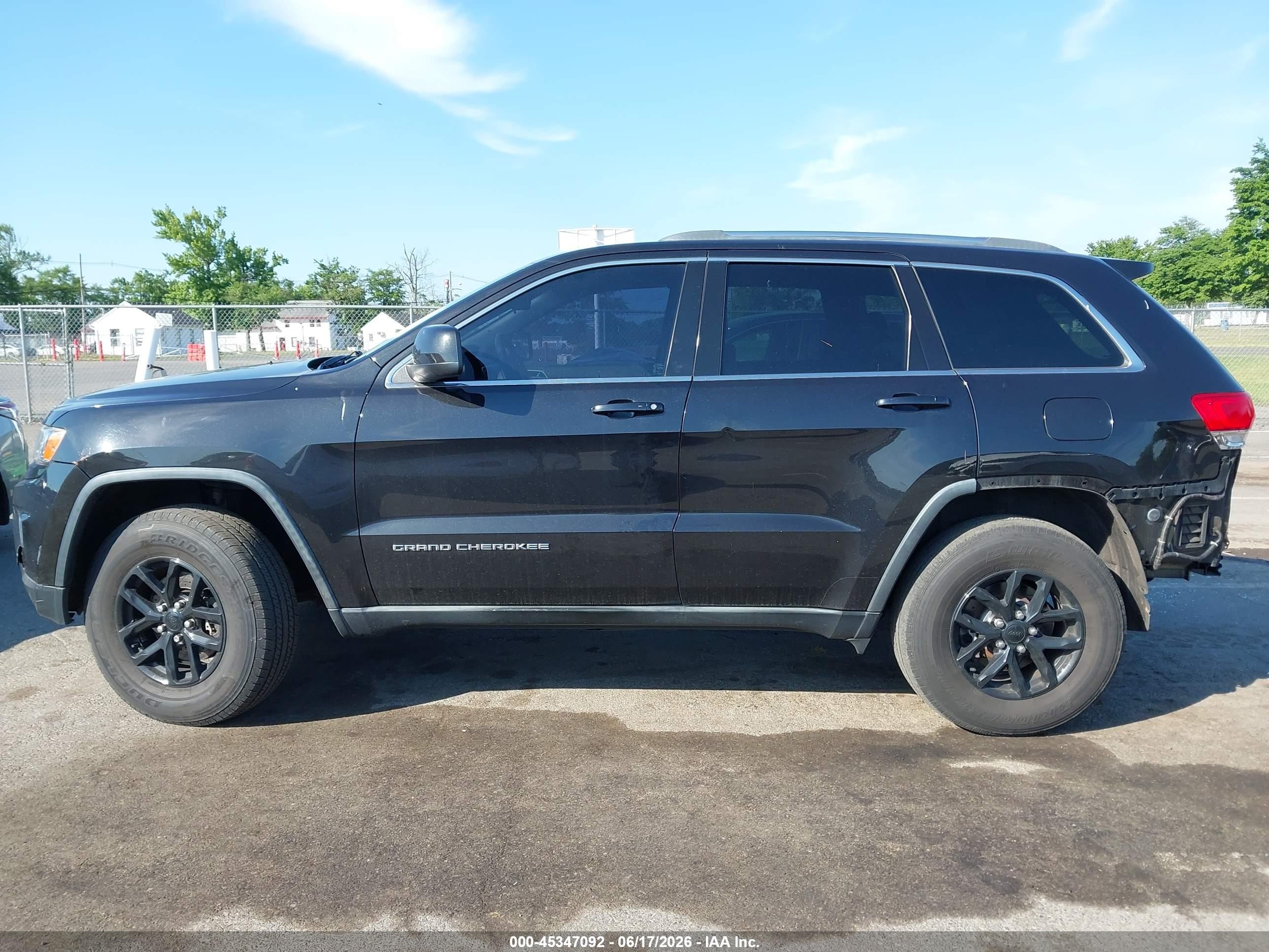 2015 Jeep Grand Cherokee Laredo Black vin: 1C4RJFAG5FC166475
