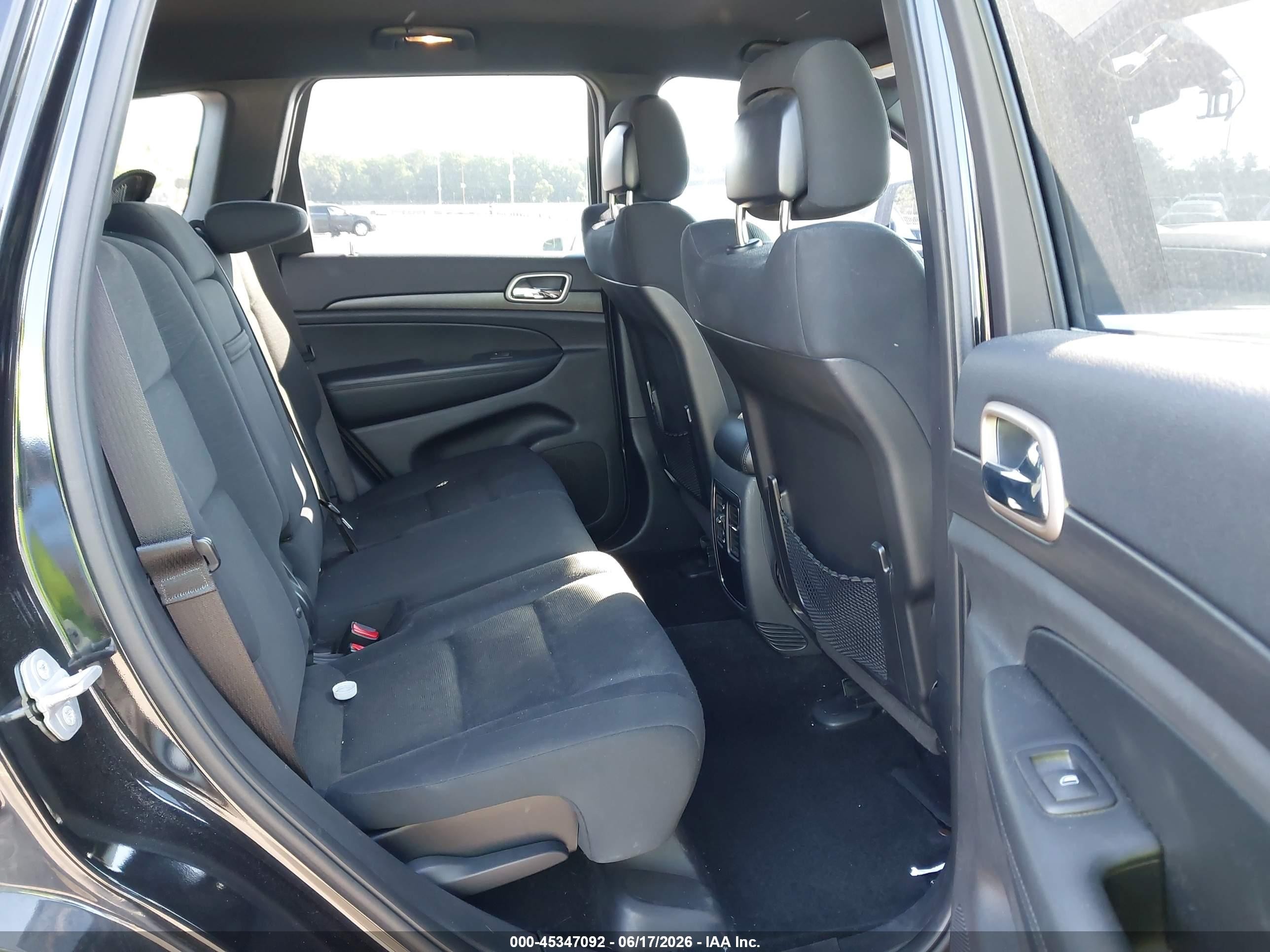 2015 Jeep Grand Cherokee Laredo Black vin: 1C4RJFAG5FC166475