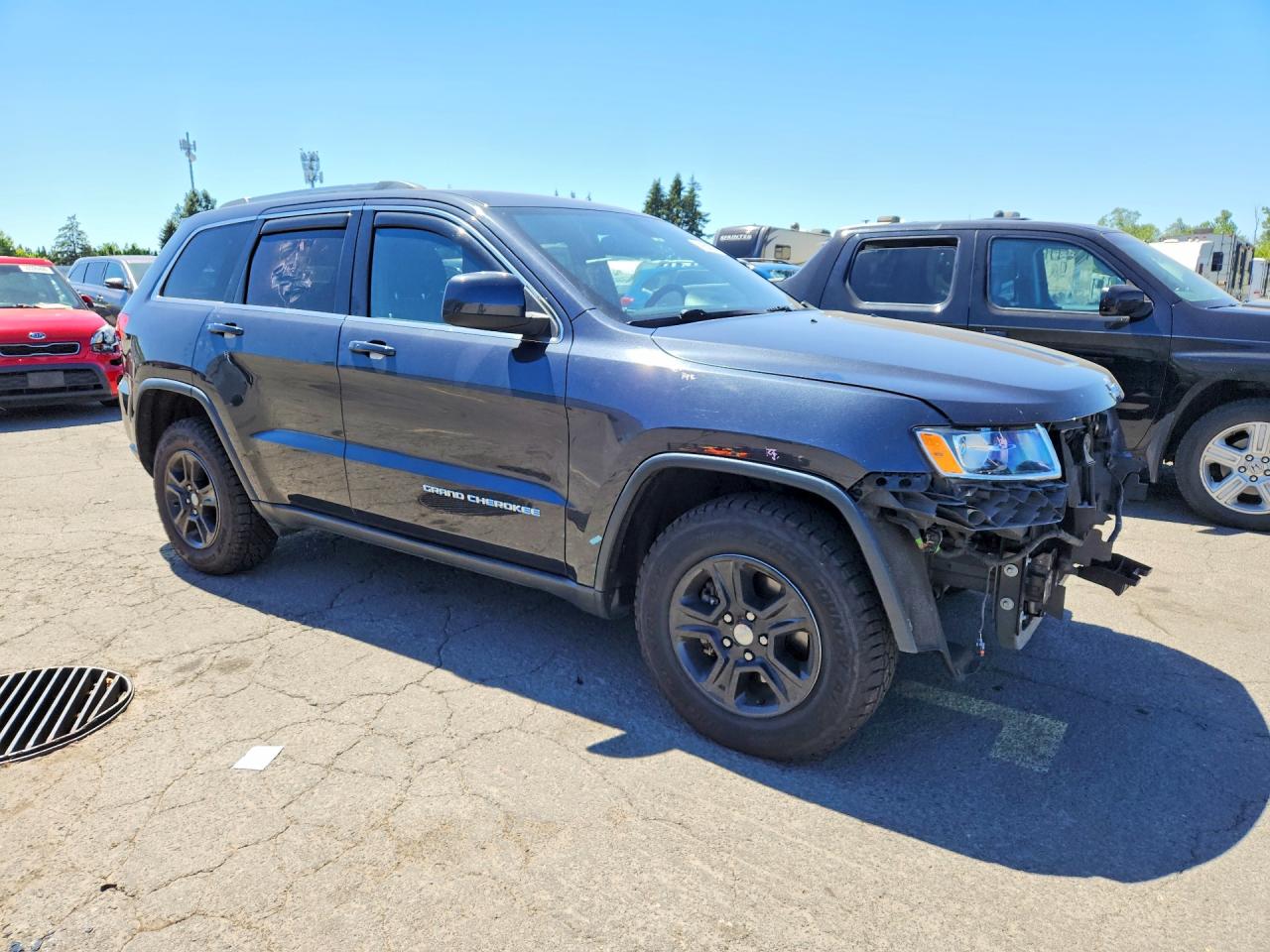 2015 Jeep Grand Cherokee Laredo Угольный vin: 1C4RJFAG5FC602547