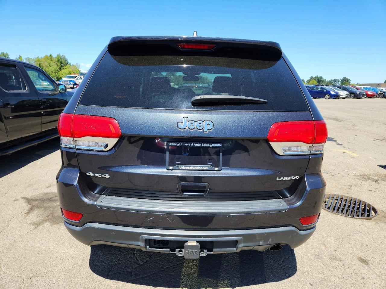 2015 Jeep Grand Cherokee Laredo Угольный vin: 1C4RJFAG5FC602547