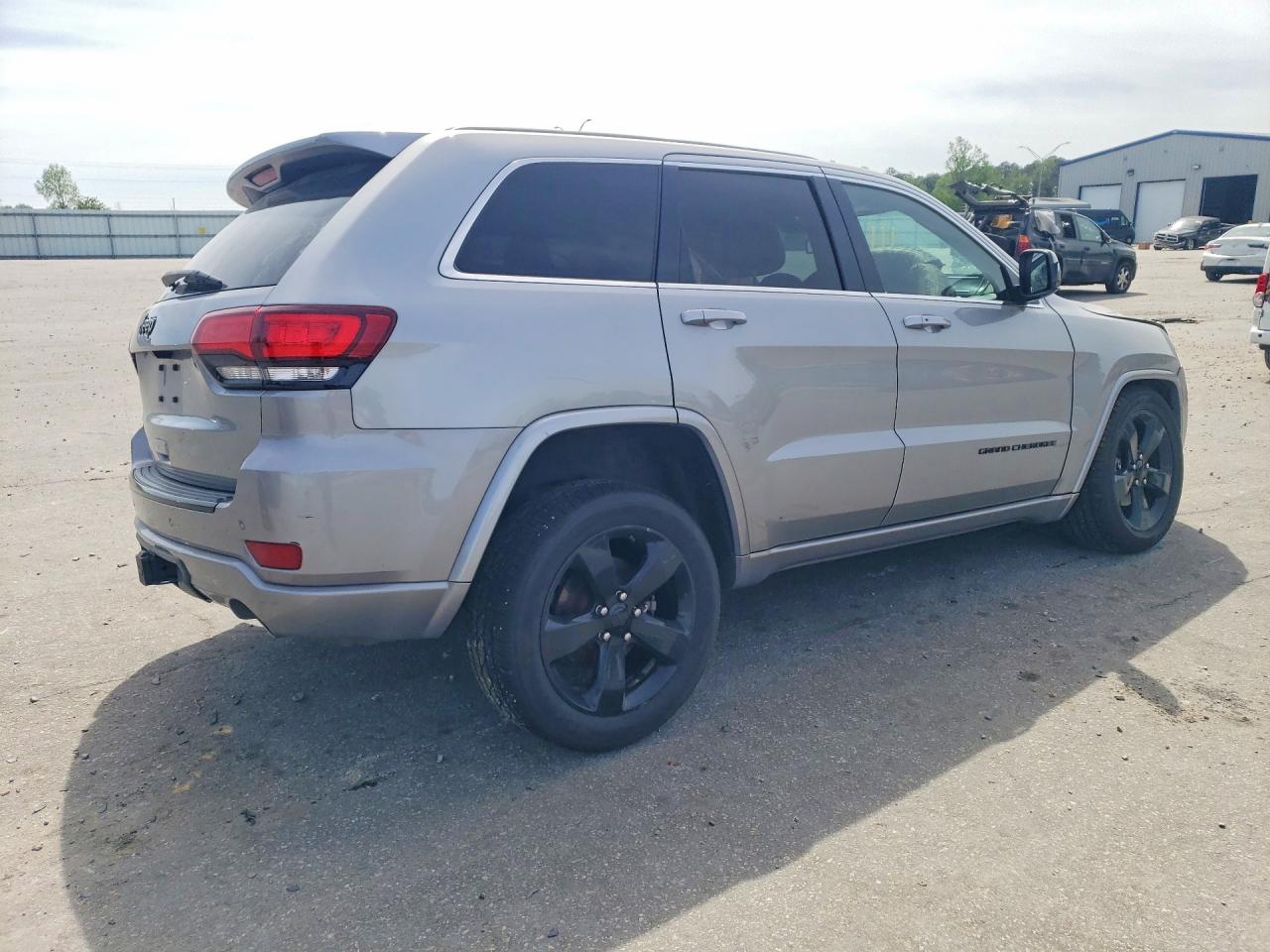2015 Jeep Grand Cherokee Laredo Silver vin: 1C4RJFAG5FC797243