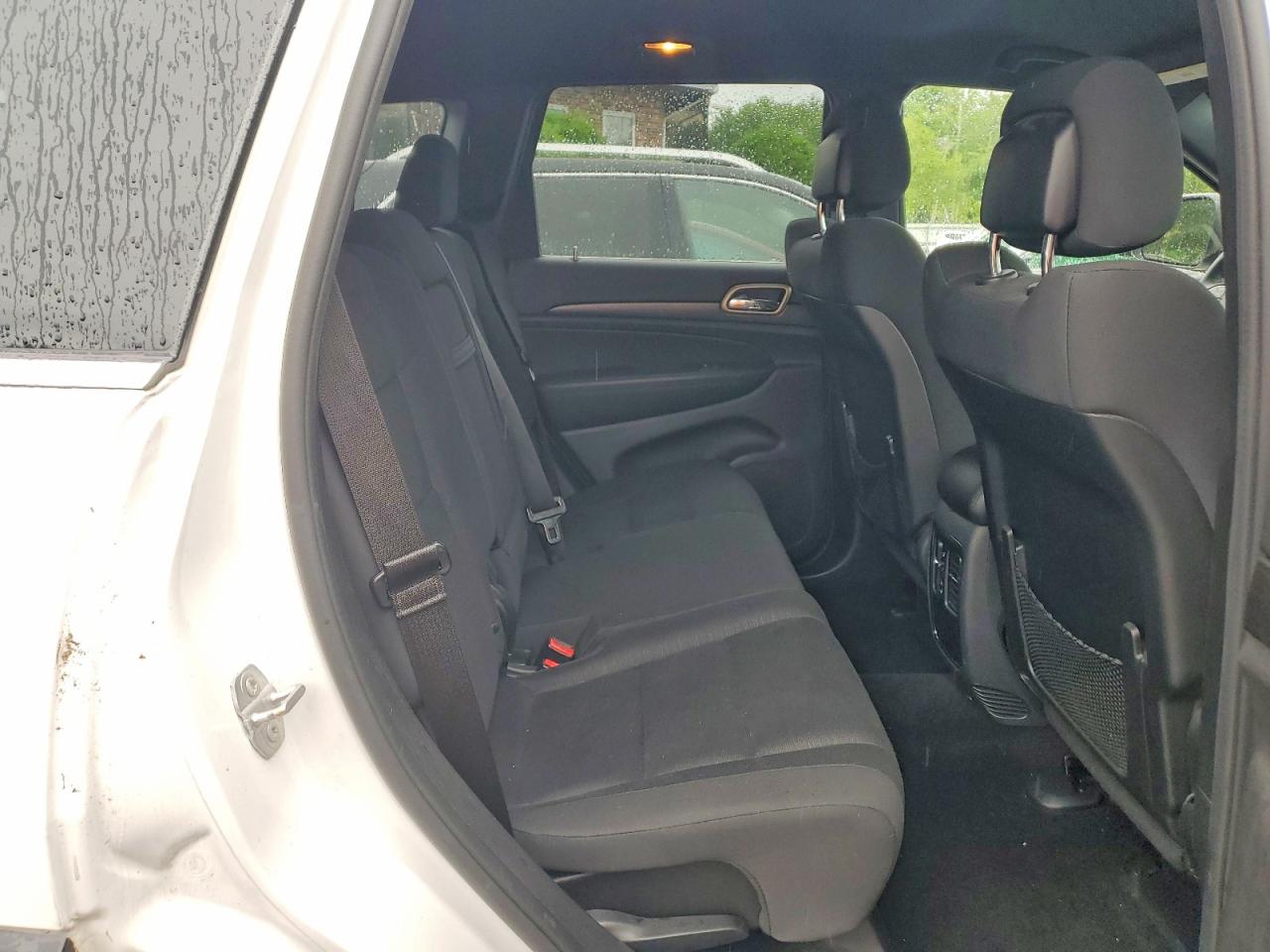 2015 Jeep Grand Cherokee Laredo White vin: 1C4RJFAG5FC909880