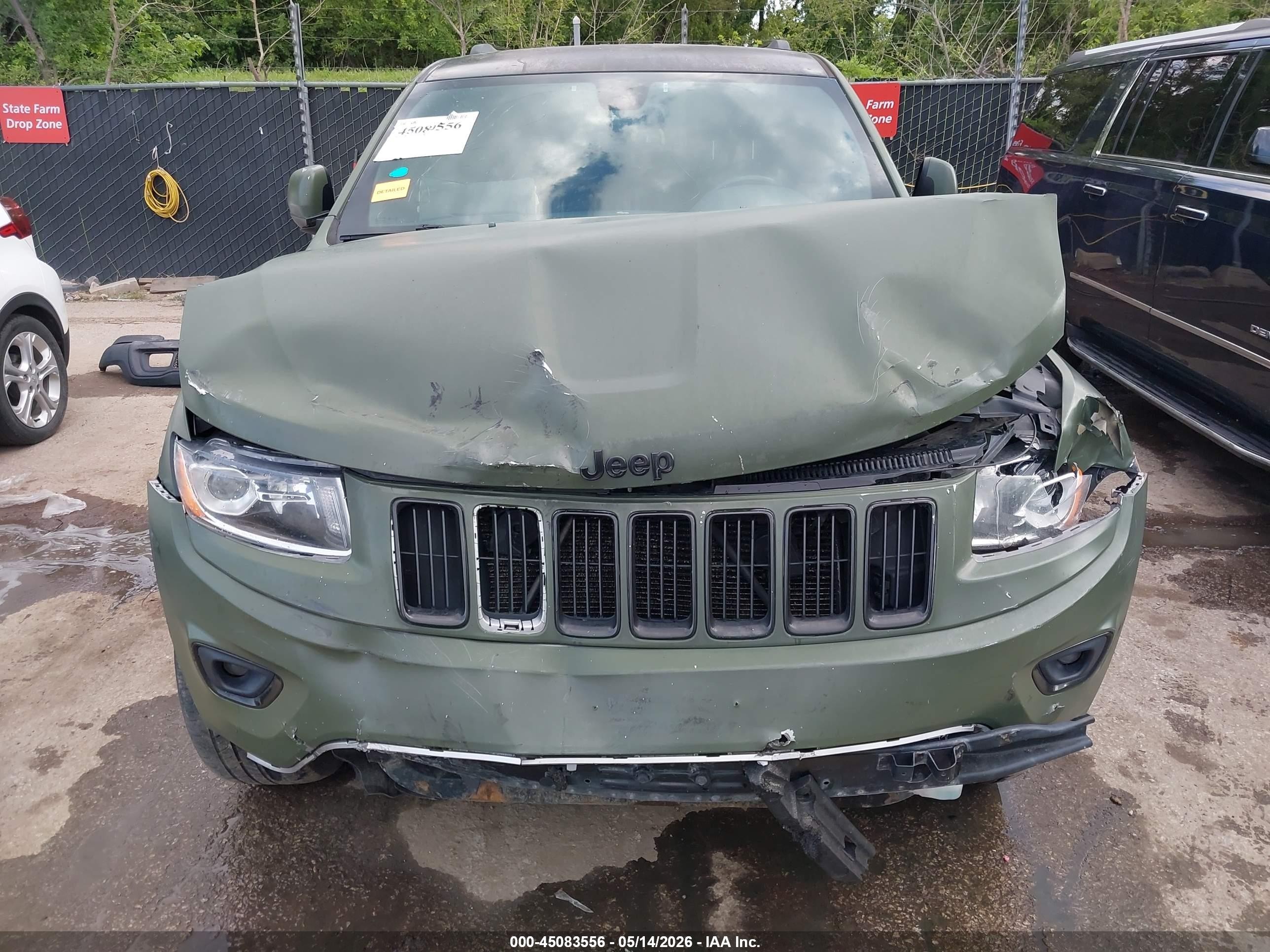 2015 Jeep Grand Cherokee Laredo Зеленый vin: 1C4RJFAG5FC950817