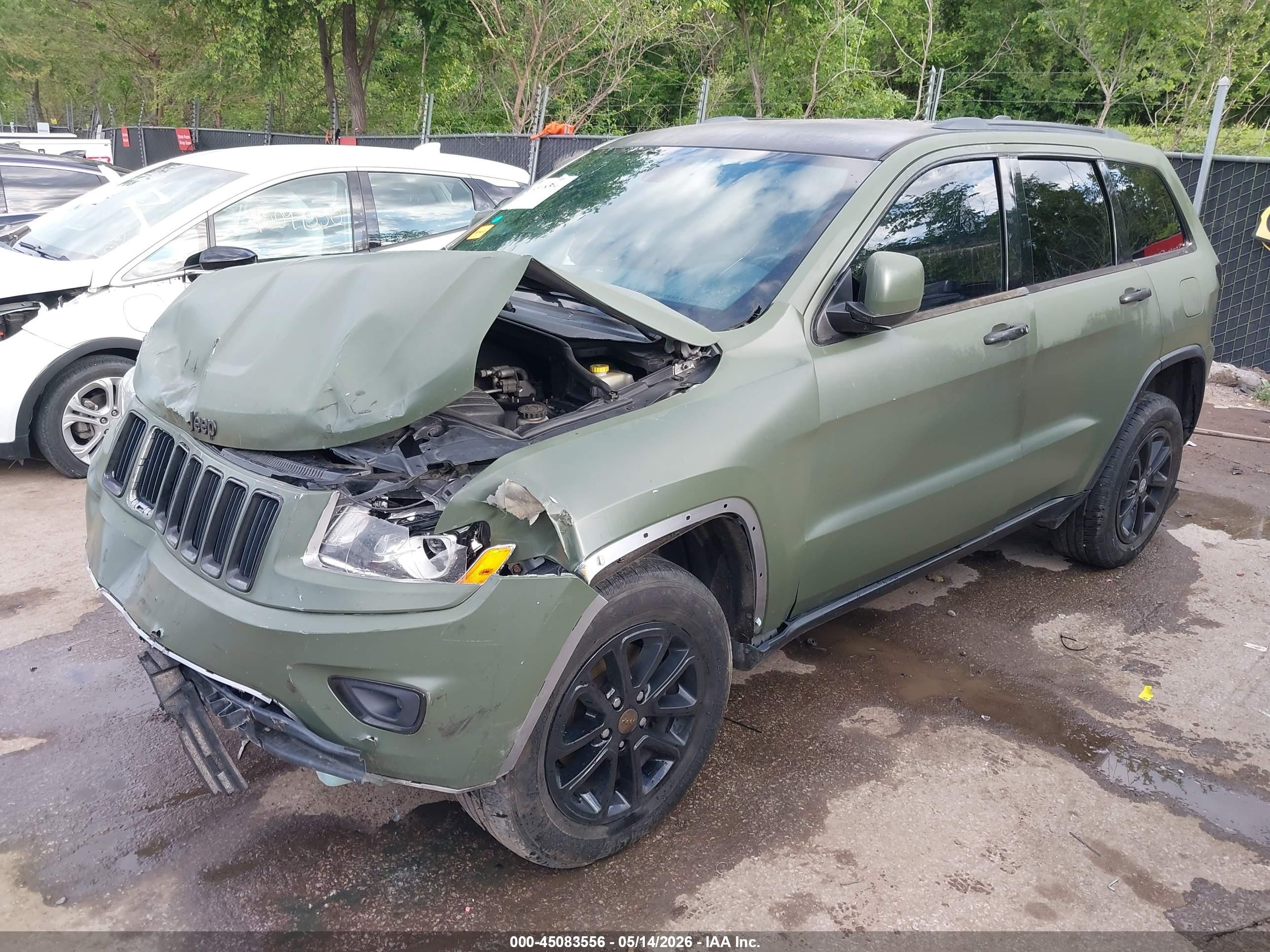 2015 Jeep Grand Cherokee Laredo Зеленый vin: 1C4RJFAG5FC950817