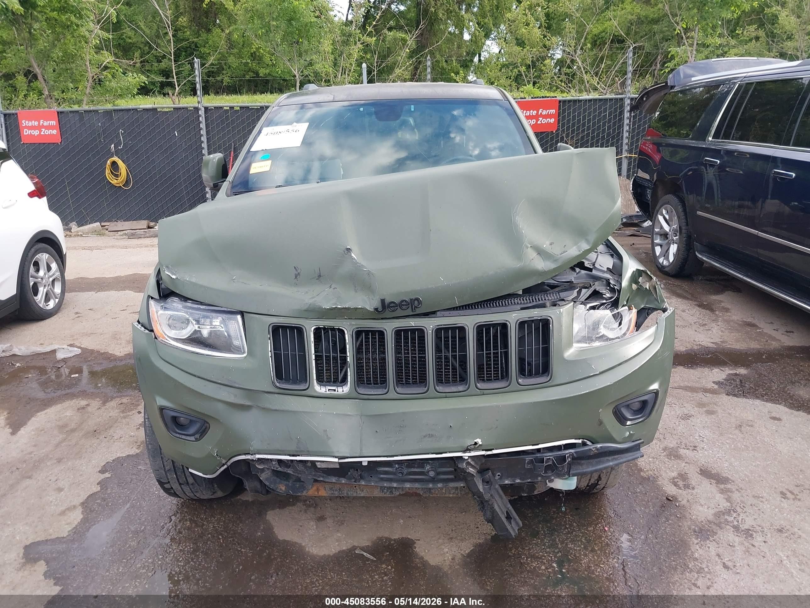2015 Jeep Grand Cherokee Laredo Зеленый vin: 1C4RJFAG5FC950817