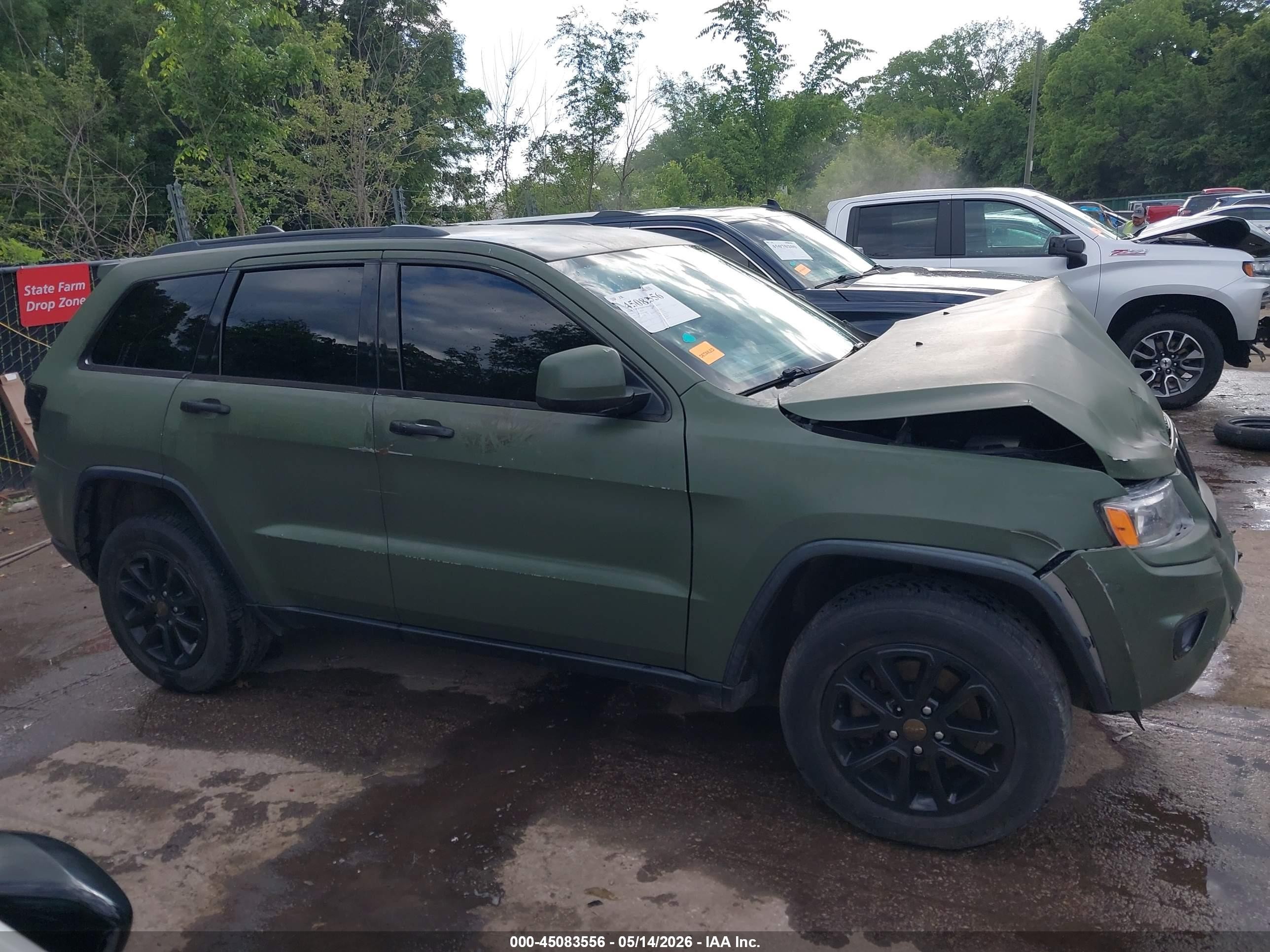 2015 Jeep Grand Cherokee Laredo Зеленый vin: 1C4RJFAG5FC950817