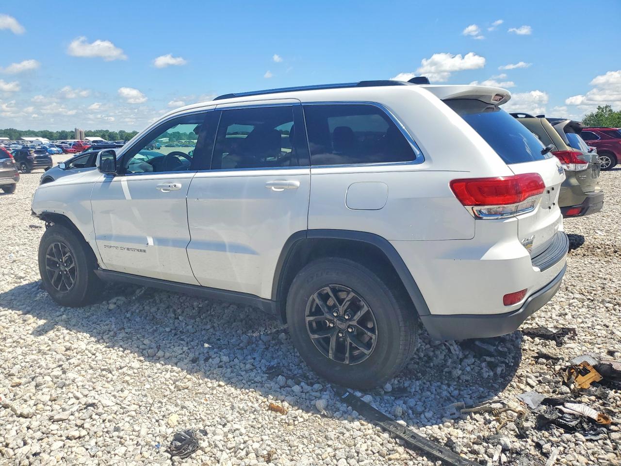 2015 Jeep Grand Cherokee Laredo White vin: 1C4RJFAG5FC954382
