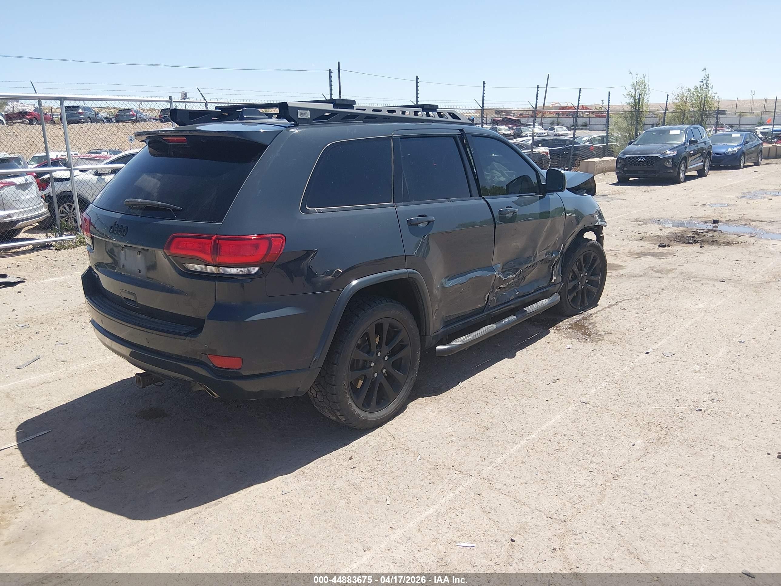2018 Jeep Grand Cherokee Altitude 4x4 Серый vin: 1C4RJFAG5JC256704