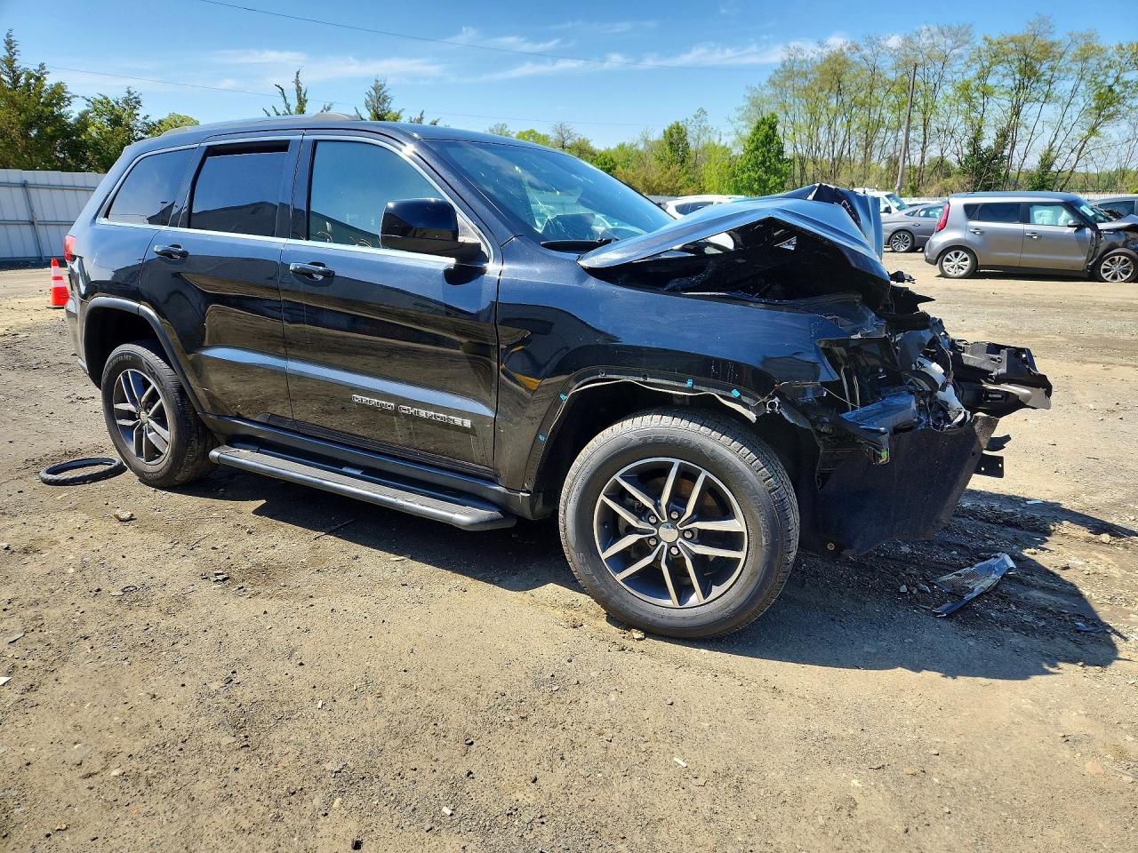 2018 Jeep Grand Cherokee Laredo Черный vin: 1C4RJFAG5JC454084