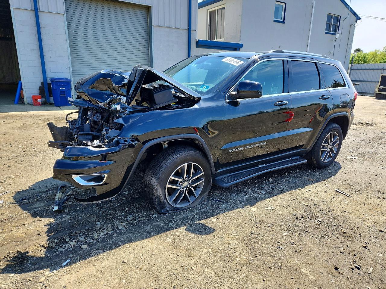 2018 Jeep Grand Cherokee Laredo Черный vin: 1C4RJFAG5JC454084
