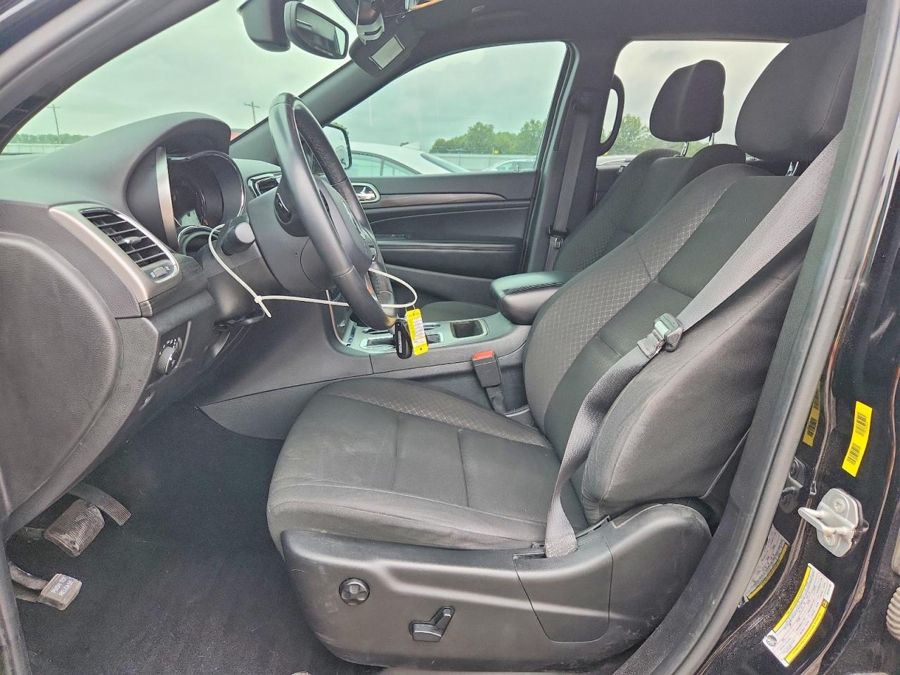 2019 Jeep Gr Cheroke Black vin: 1C4RJFAG5KC741166