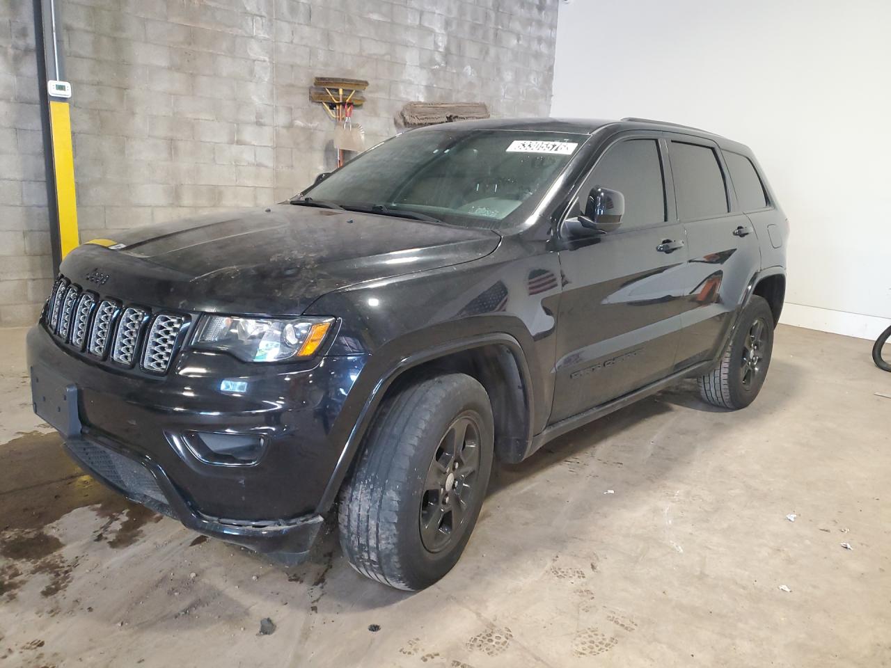 2019 Jeep Grand Cherokee Laredo Black vin: 1C4RJFAG5KC787600 Damage: Left Front Tire, Worn, Replacement Required