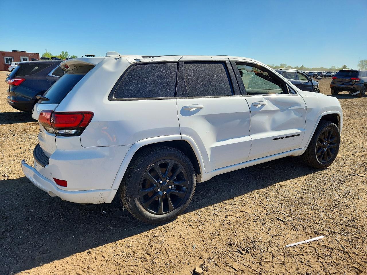 2020 Jeep Grand Cherokee Laredo White vin: 1C4RJFAG5LC311042