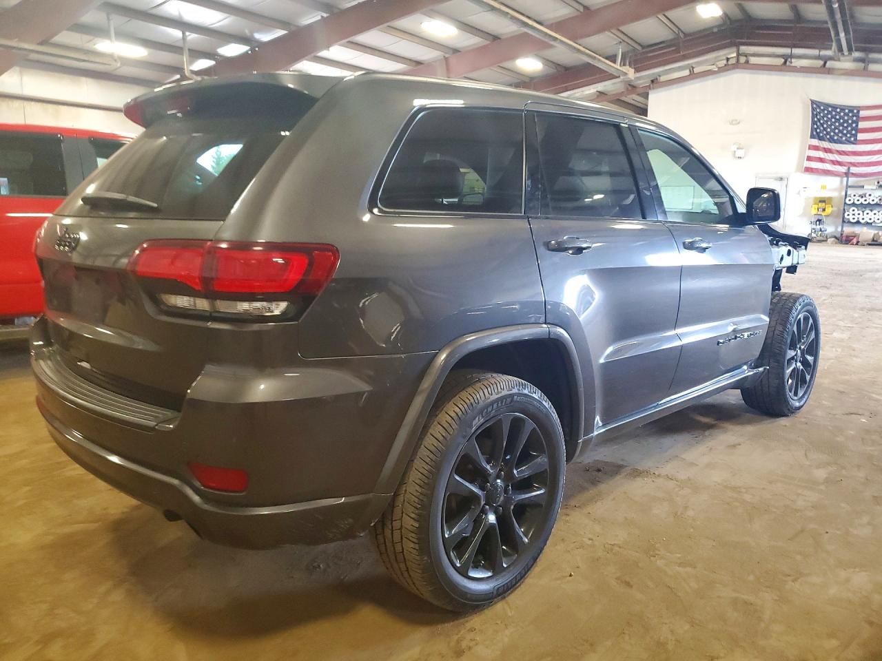 2020 Jeep Grand Cherokee Laredo Gray vin: 1C4RJFAG5LC401159