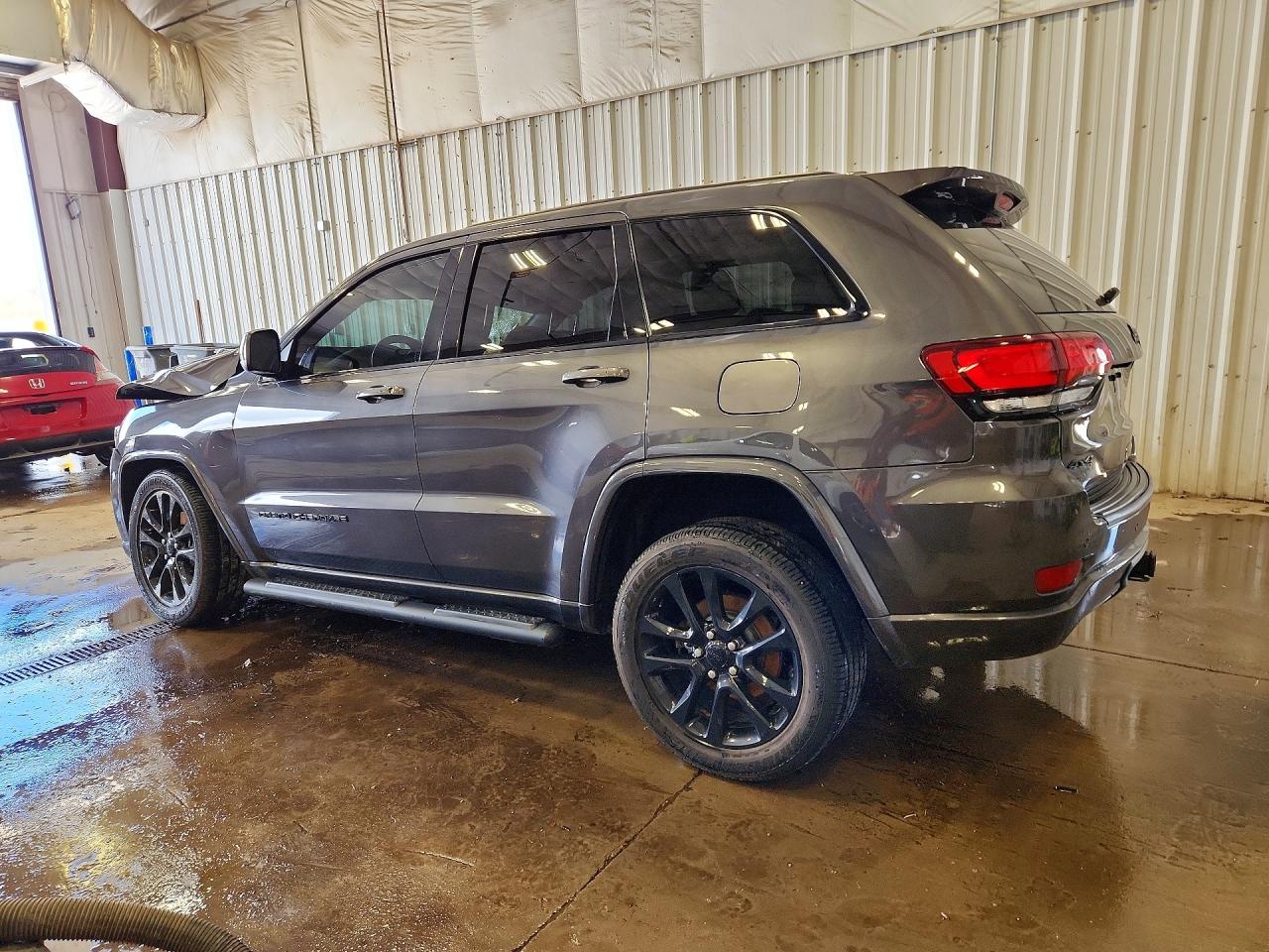 2020 Jeep Grand Cherokee Laredo Gray vin: 1C4RJFAG5LC437191