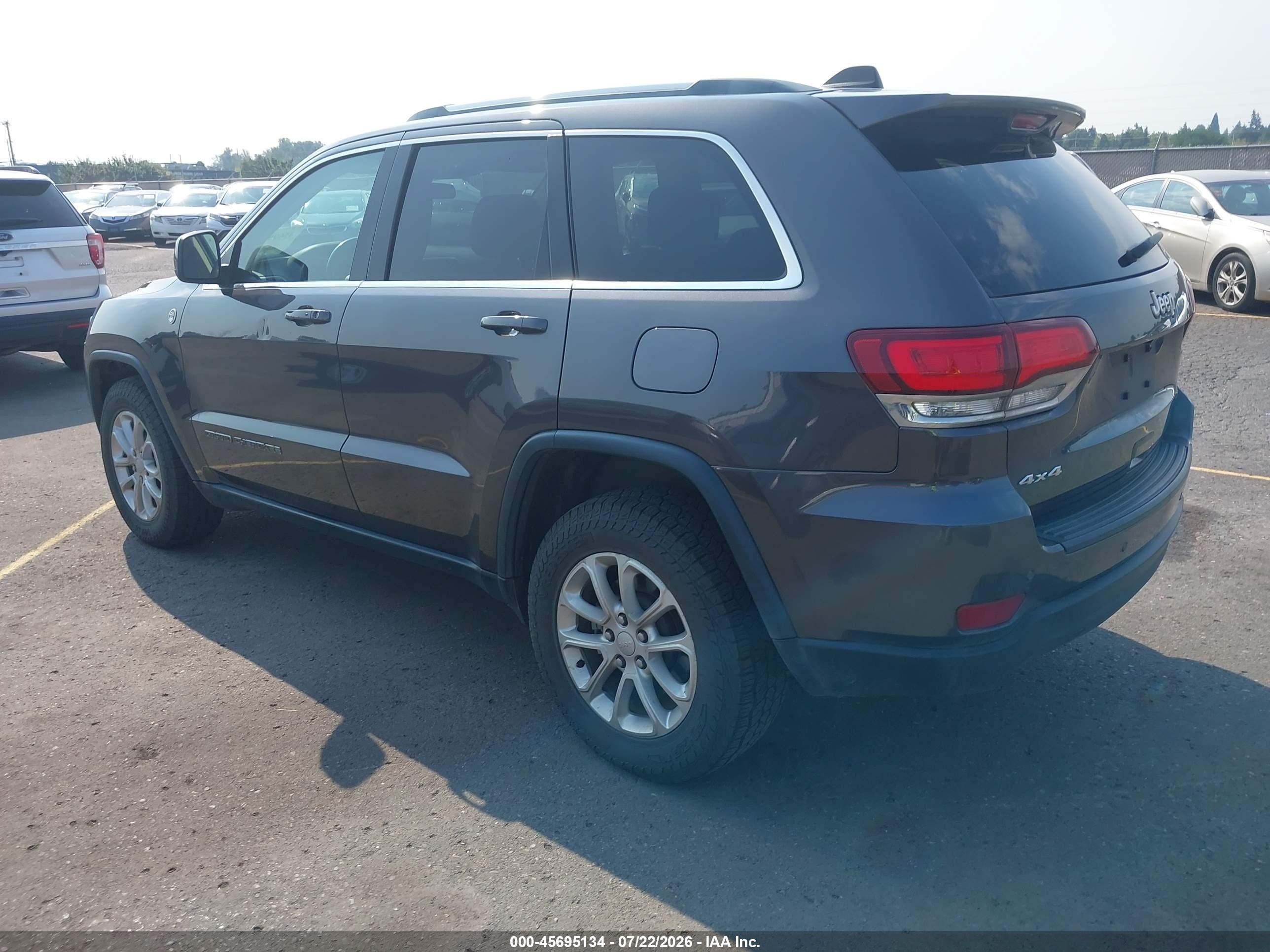 2021 Jeep Grand Cherokee Laredo E 4x4 Gray vin: 1C4RJFAG5MC793724