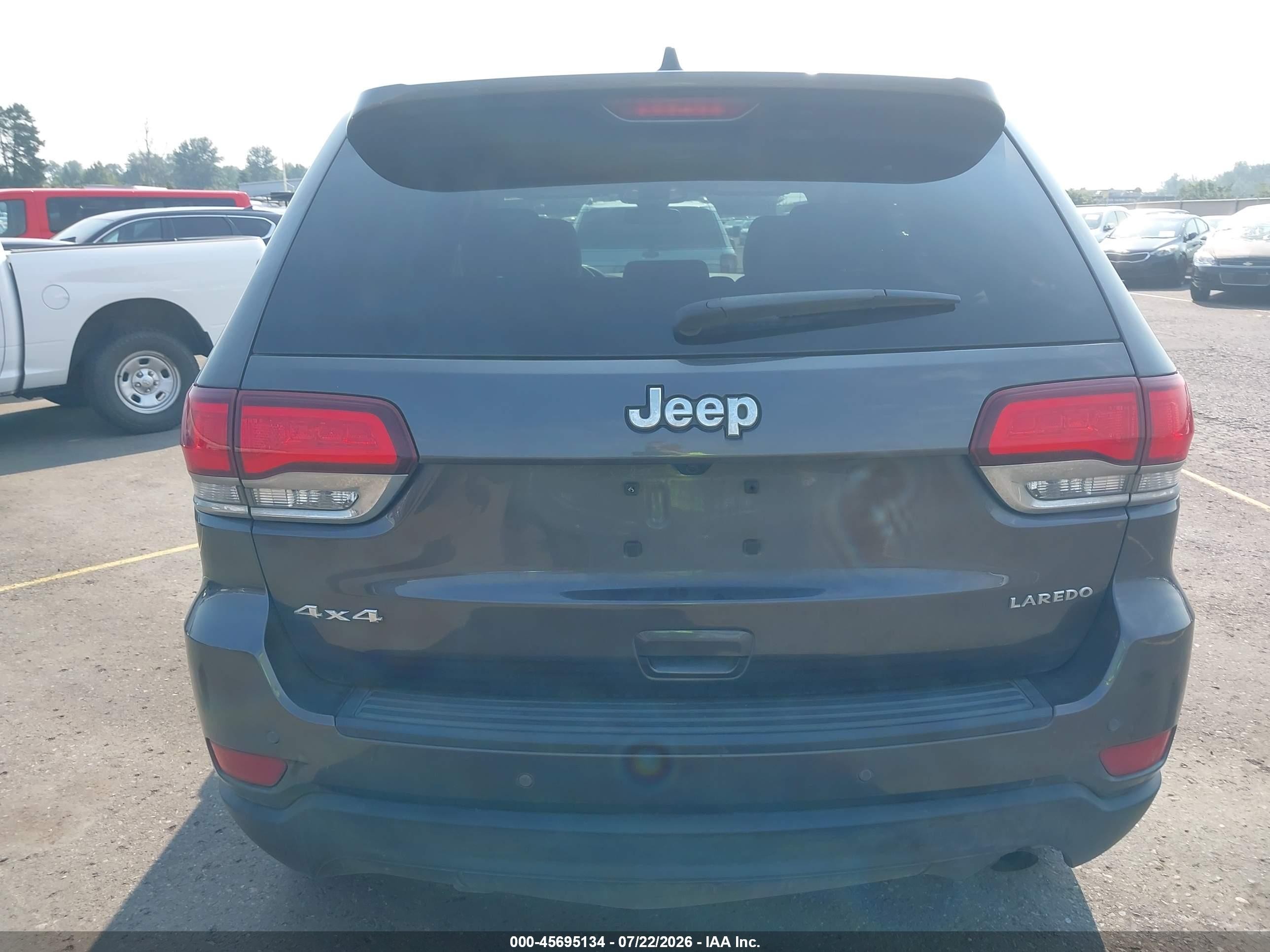 2021 Jeep Grand Cherokee Laredo E 4x4 Gray vin: 1C4RJFAG5MC793724