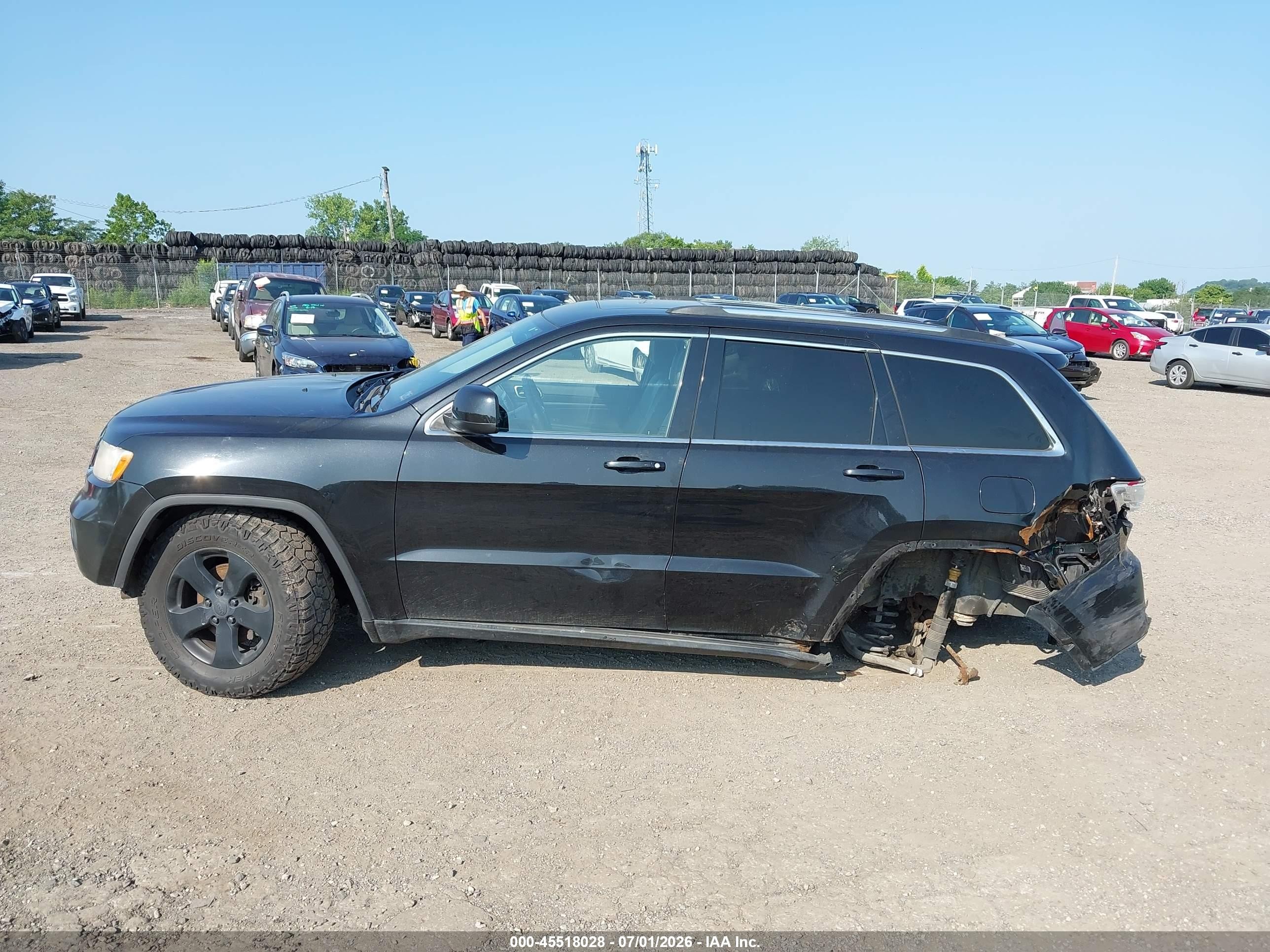 2012 Jeep Grand Cherokee Laredo Black vin: 1C4RJFAG6CC132525