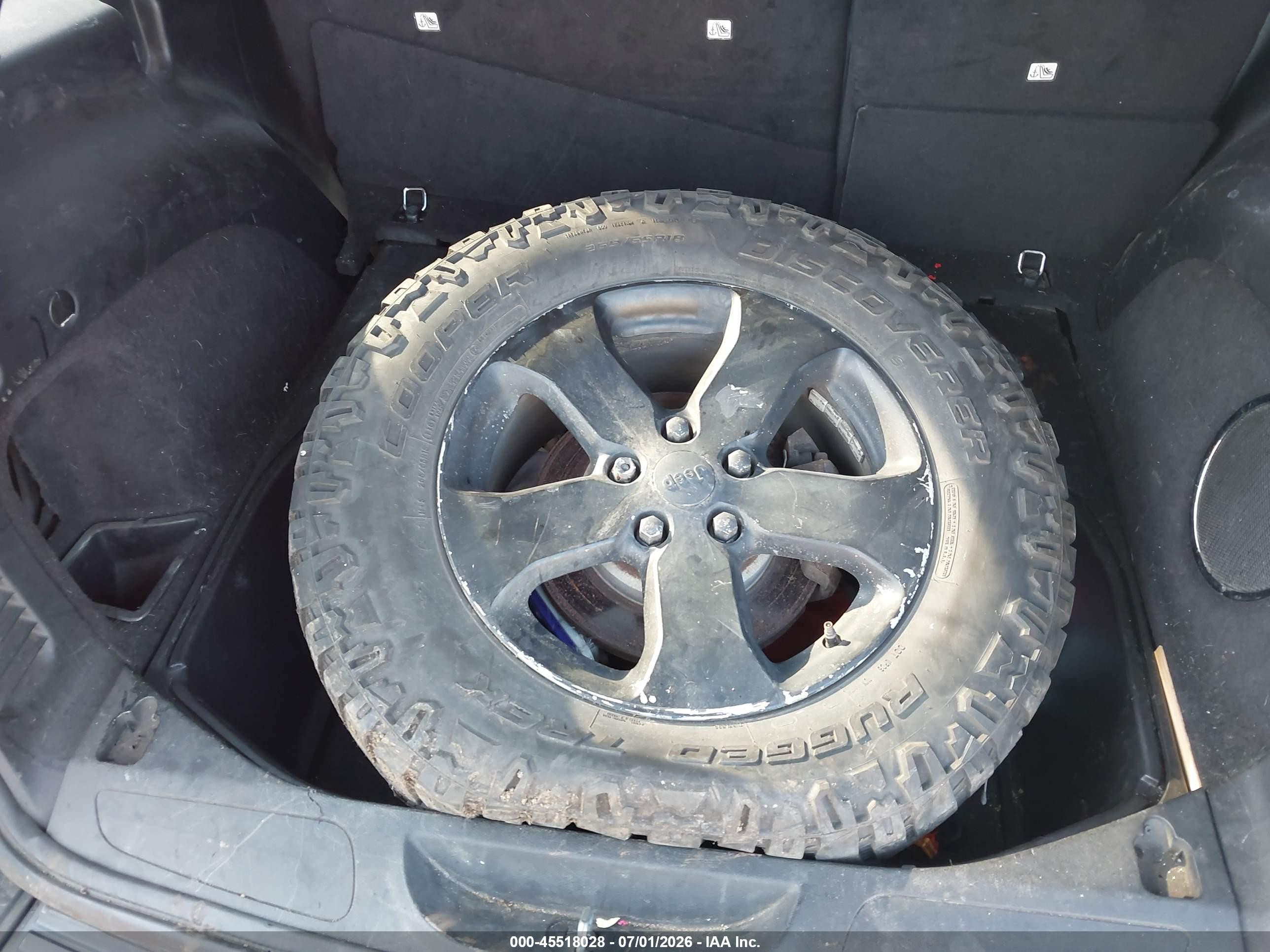 2012 Jeep Grand Cherokee Laredo Black vin: 1C4RJFAG6CC132525