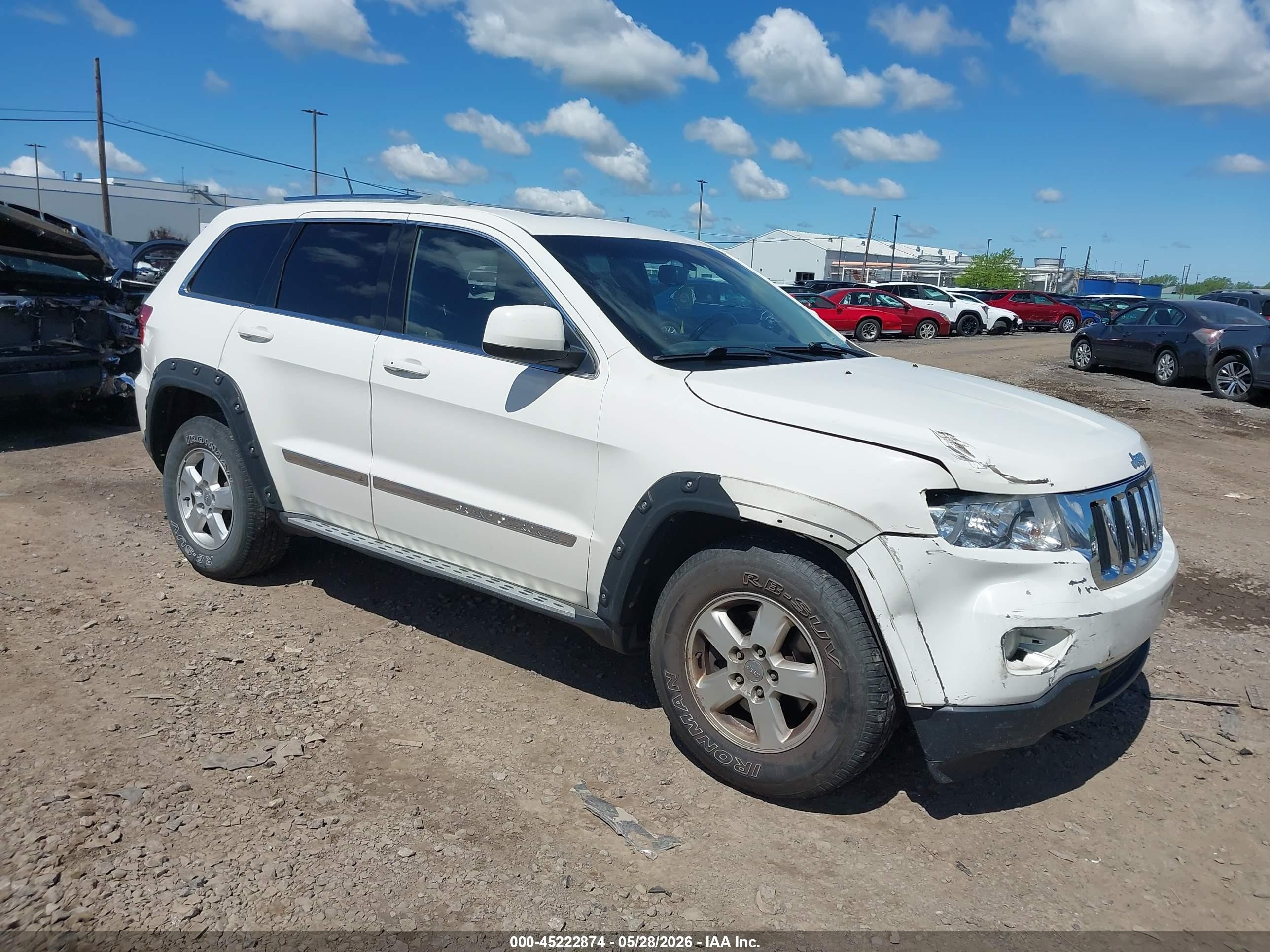 2012 Jeep Grand Cherokee Laredo White vin: 1C4RJFAG6CC162172