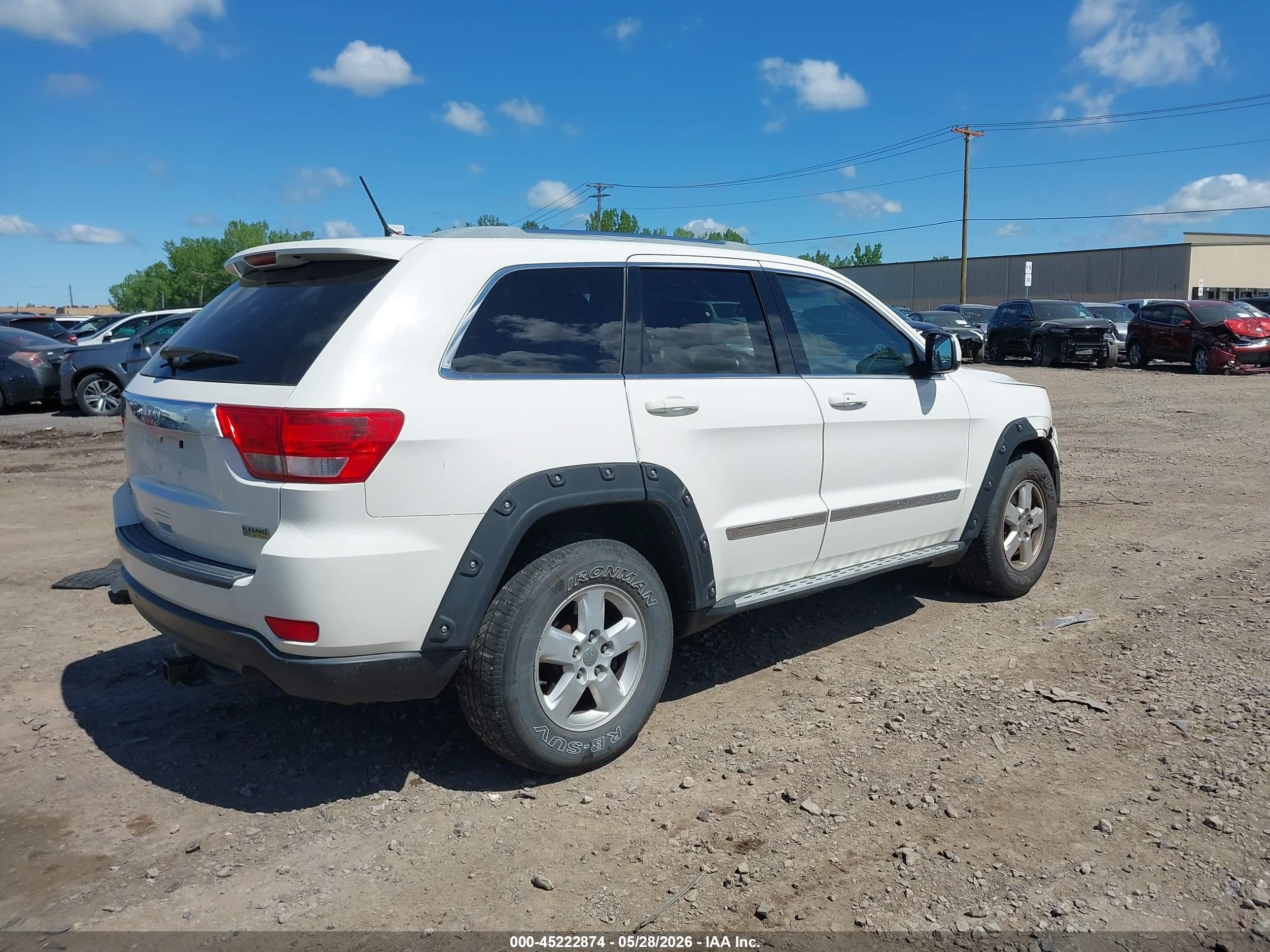 2012 Jeep Grand Cherokee Laredo White vin: 1C4RJFAG6CC162172
