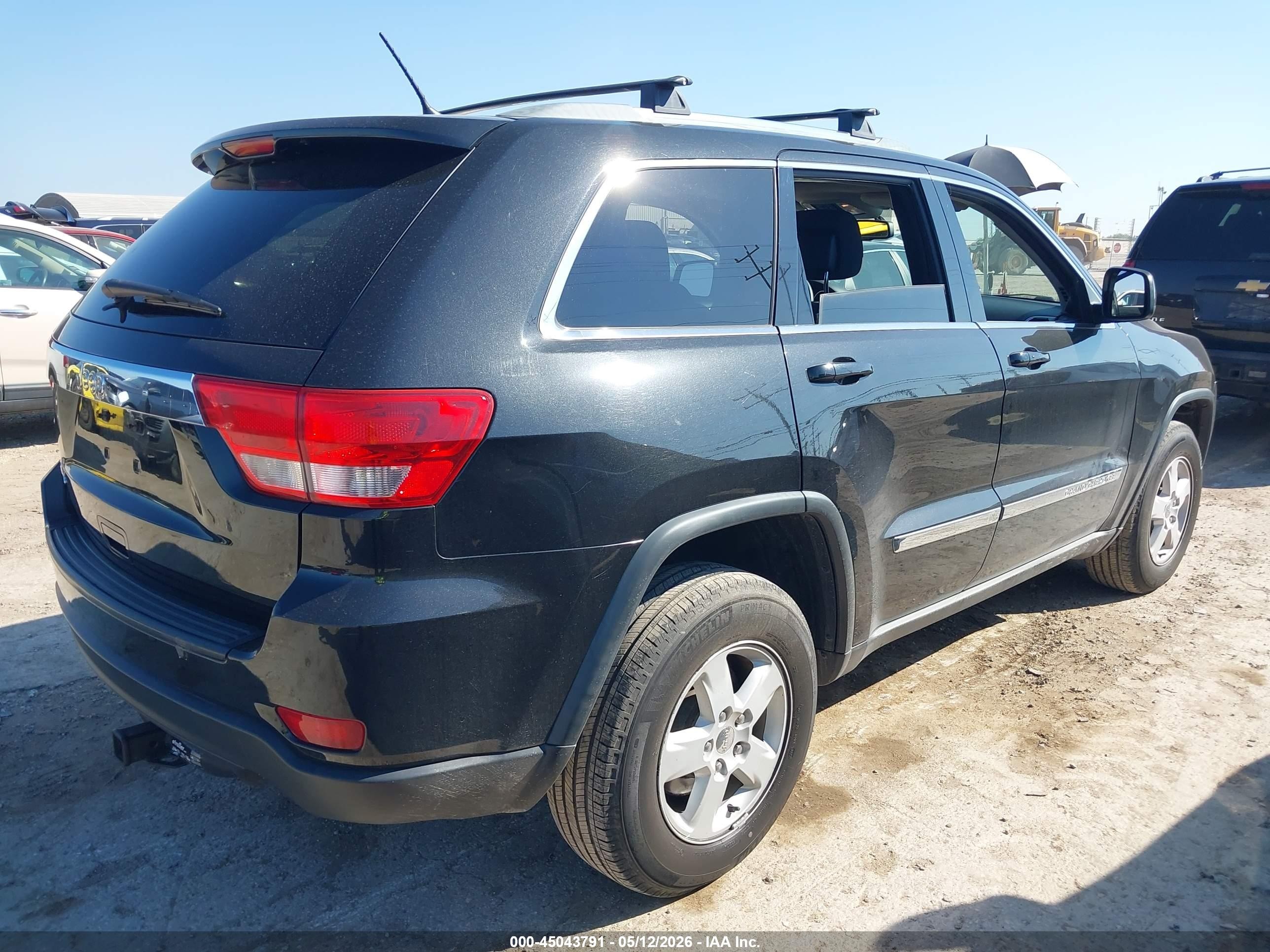 2012 Jeep Grand Cherokee Laredo Black vin: 1C4RJFAG6CC245651