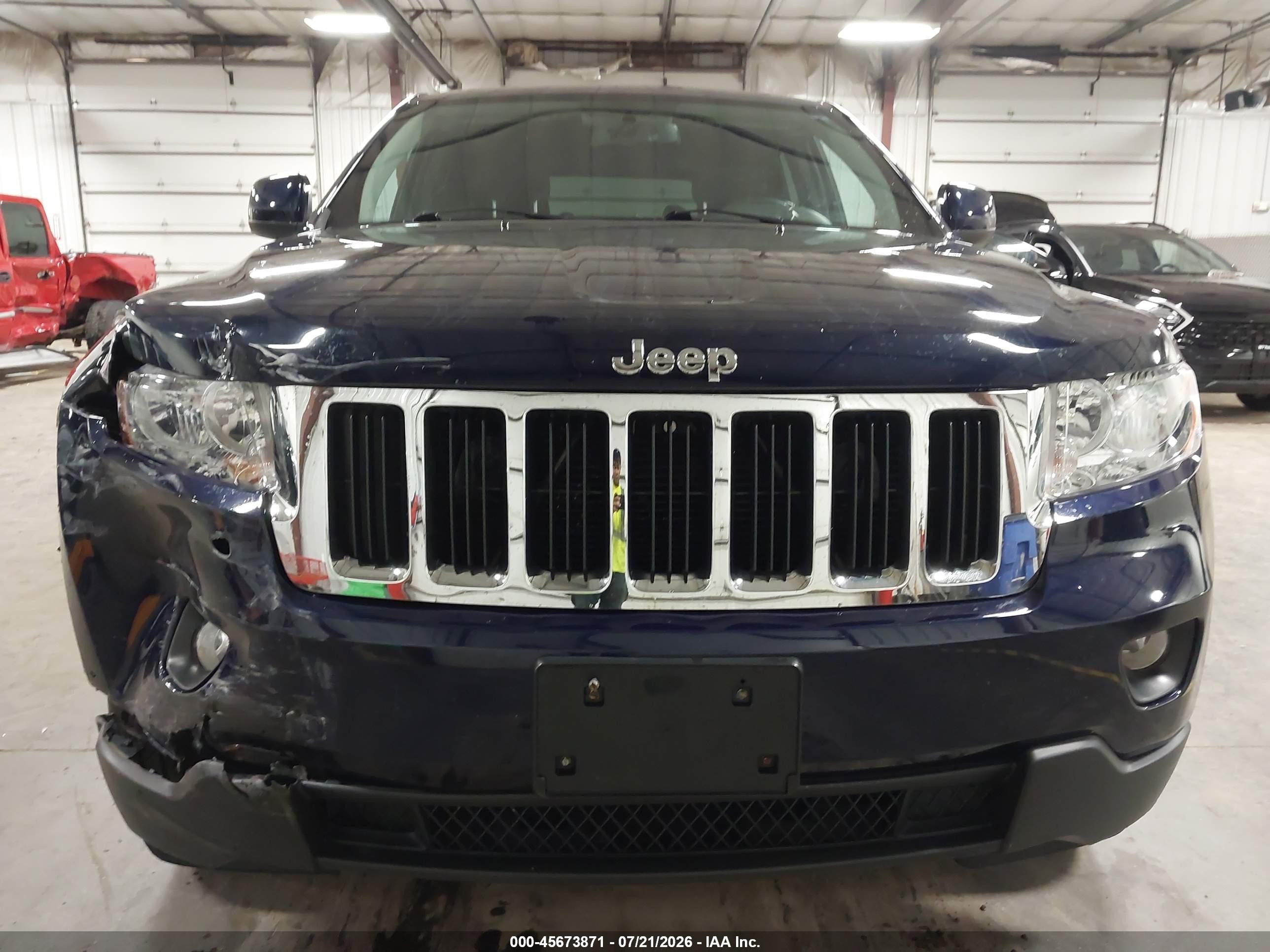 2012 Jeep Grand Cherokee Laredo Синий vin: 1C4RJFAG6CC280657