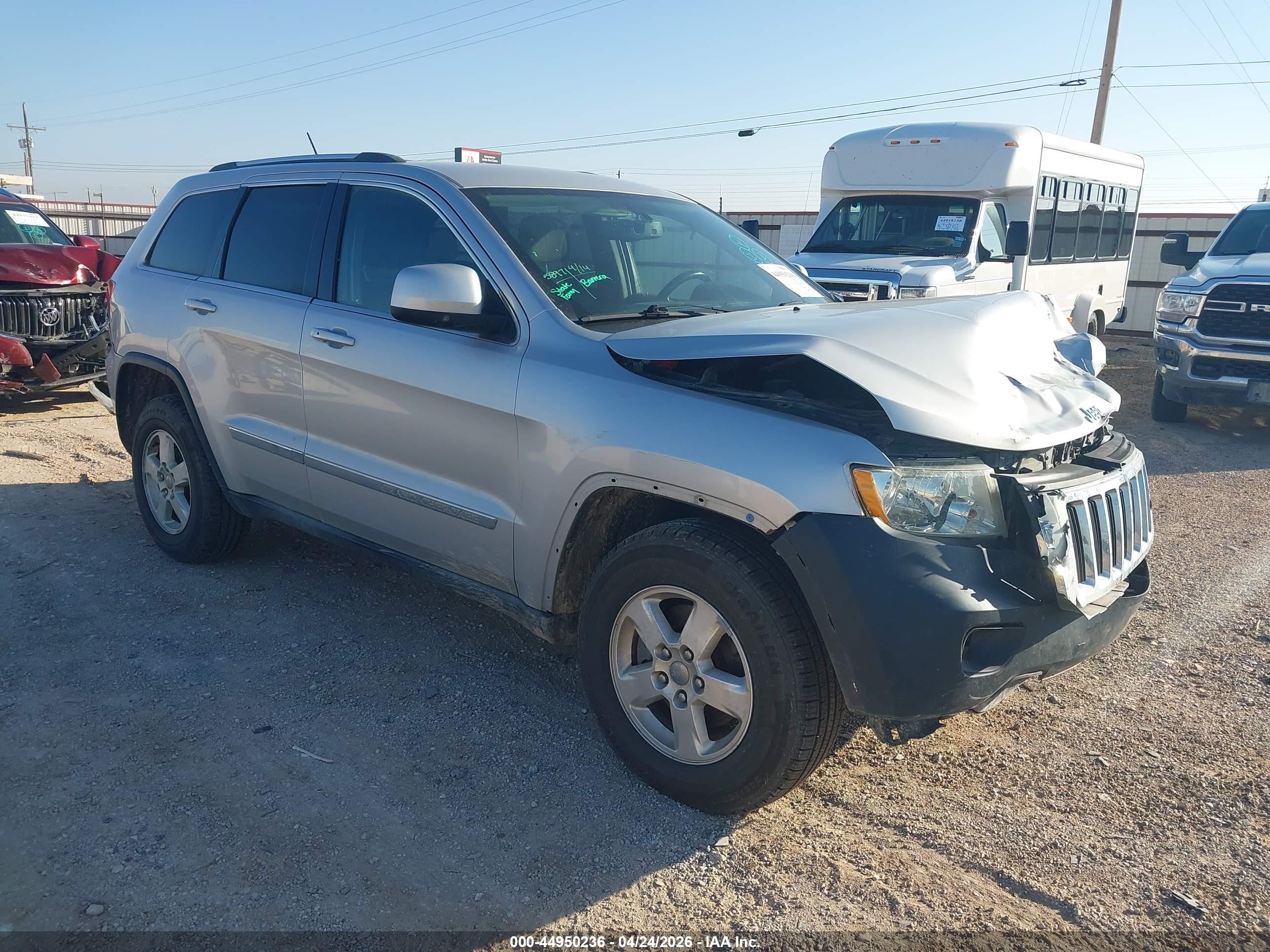 2012 Jeep Grand Cherokee Laredo Silver vin: 1C4RJFAG6CC301992