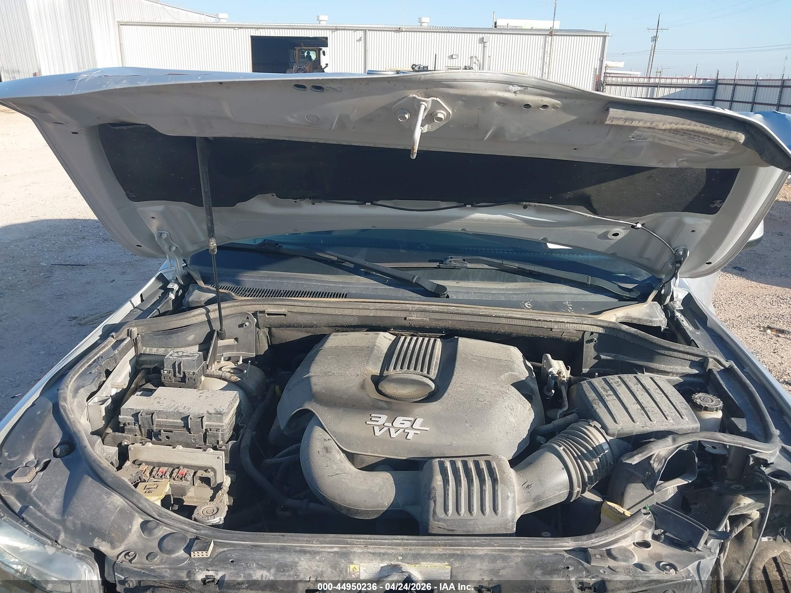 2012 Jeep Grand Cherokee Laredo Silver vin: 1C4RJFAG6CC301992