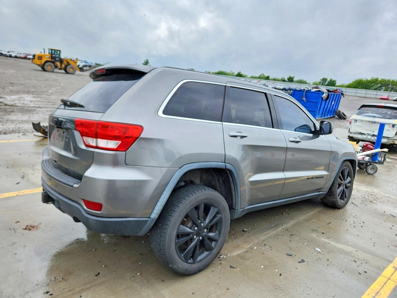2012 Jeep Grand Cherokee Laredo Серый vin: 1C4RJFAG6CC313527