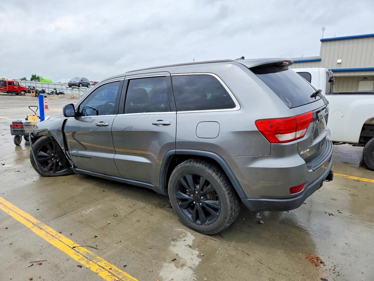 2012 Jeep Grand Cherokee Laredo Серый vin: 1C4RJFAG6CC313527