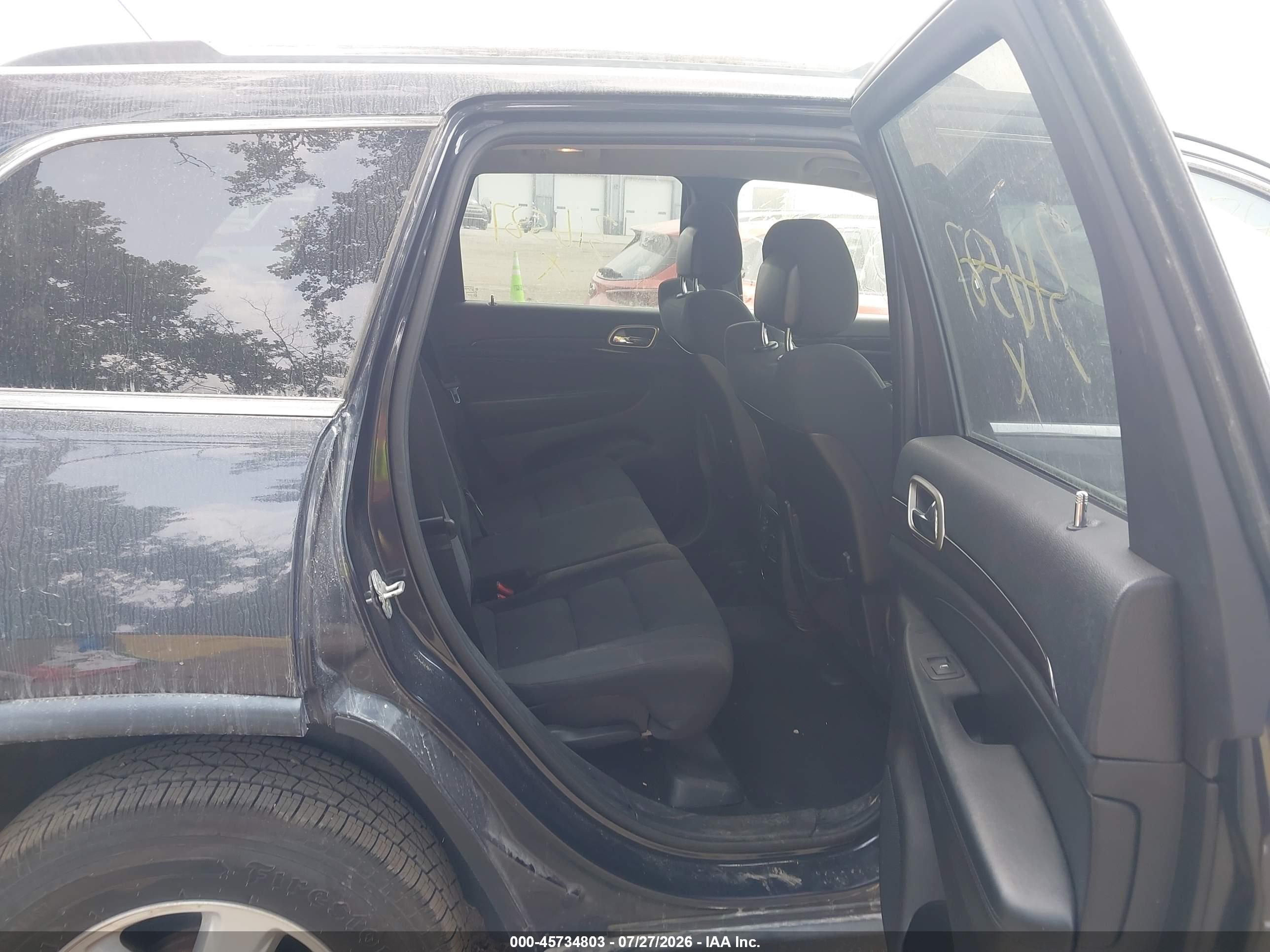 2012 Jeep Grand Cherokee Laredo Gray vin: 1C4RJFAG6CC316587