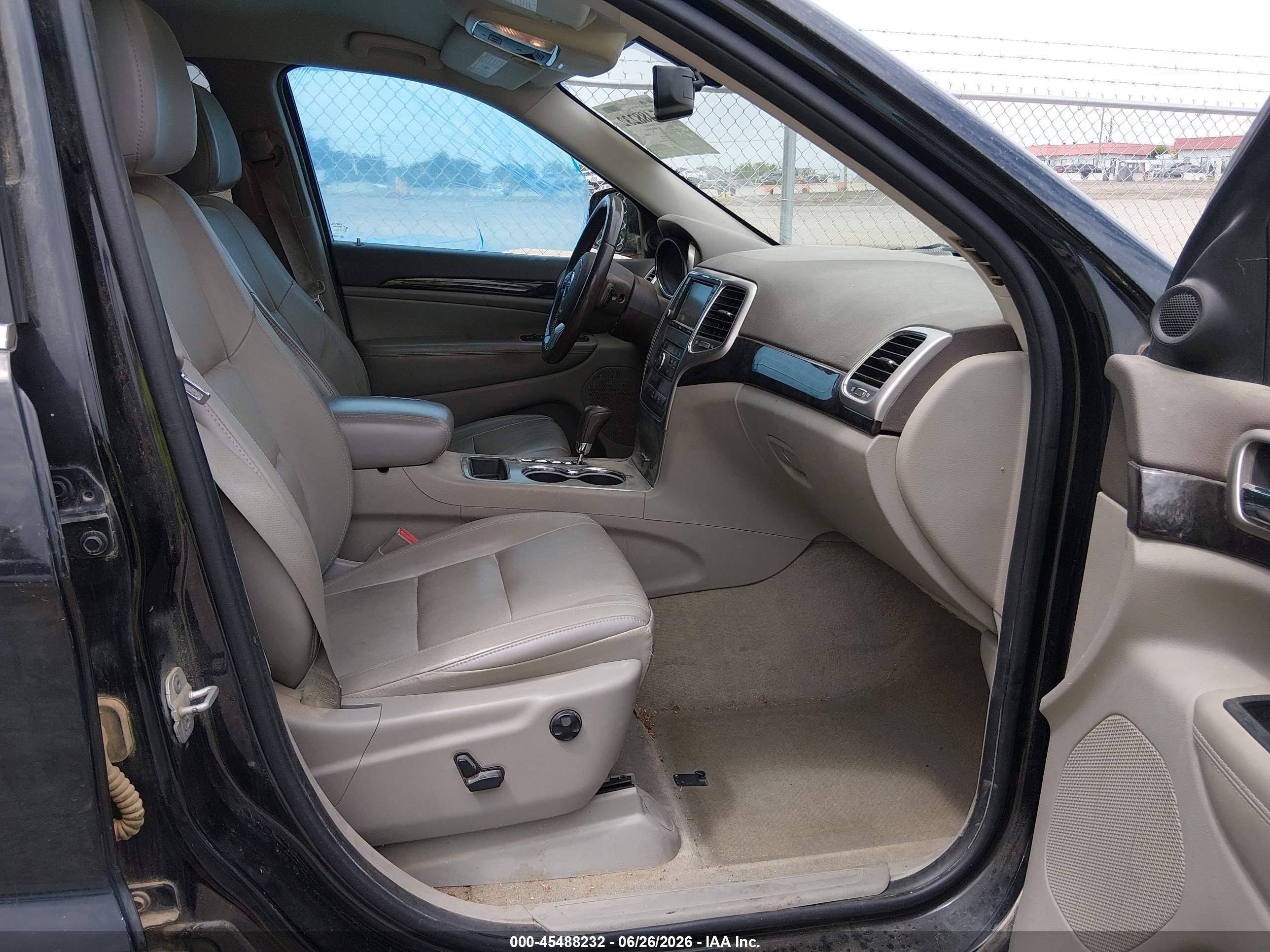 2012 Jeep Grand Cherokee Laredo Black vin: 1C4RJFAG6CC318694