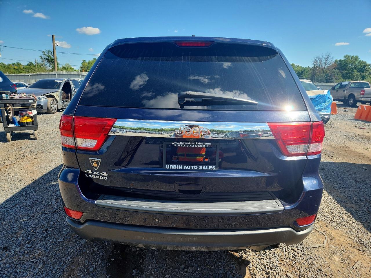 2012 Jeep Grand Cherokee Laredo Синий vin: 1C4RJFAG6CC345880