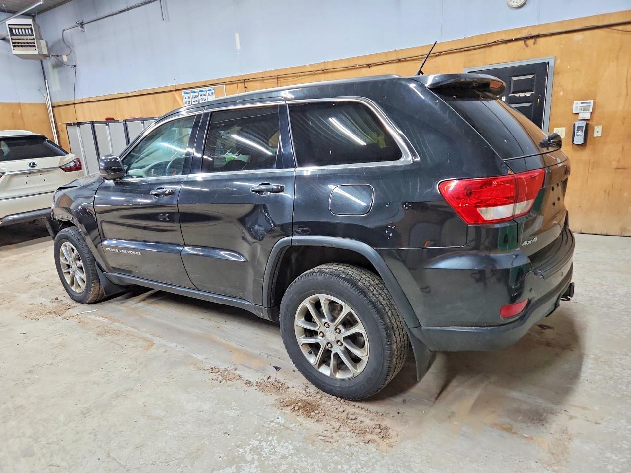 2012 Jeep Grand Cherokee Laredo Black vin: 1C4RJFAG6CC351646