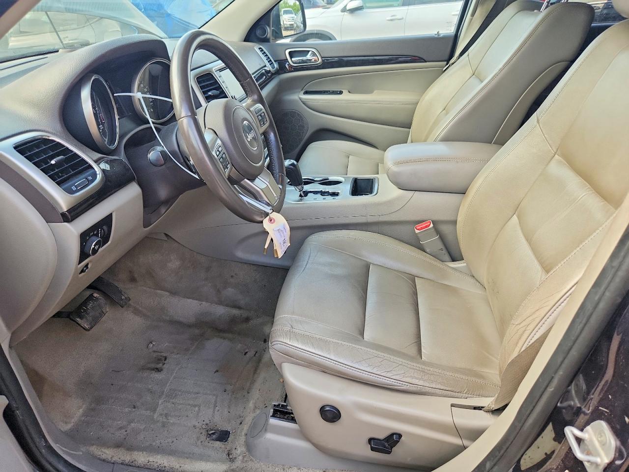 2013 Jeep Grand Cherokee Laredo Gray vin: 1C4RJFAG6DC551167