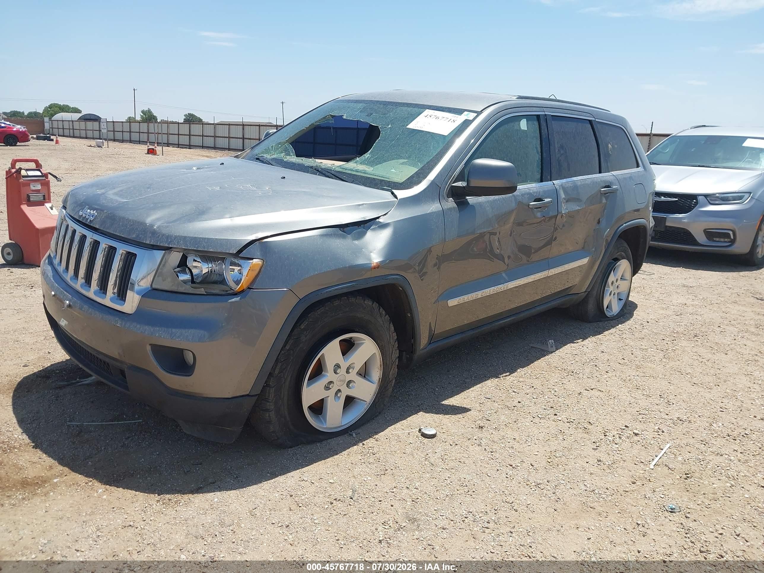 2013 Jeep Grand Cherokee Laredo Gray vin: 1C4RJFAG6DC553078