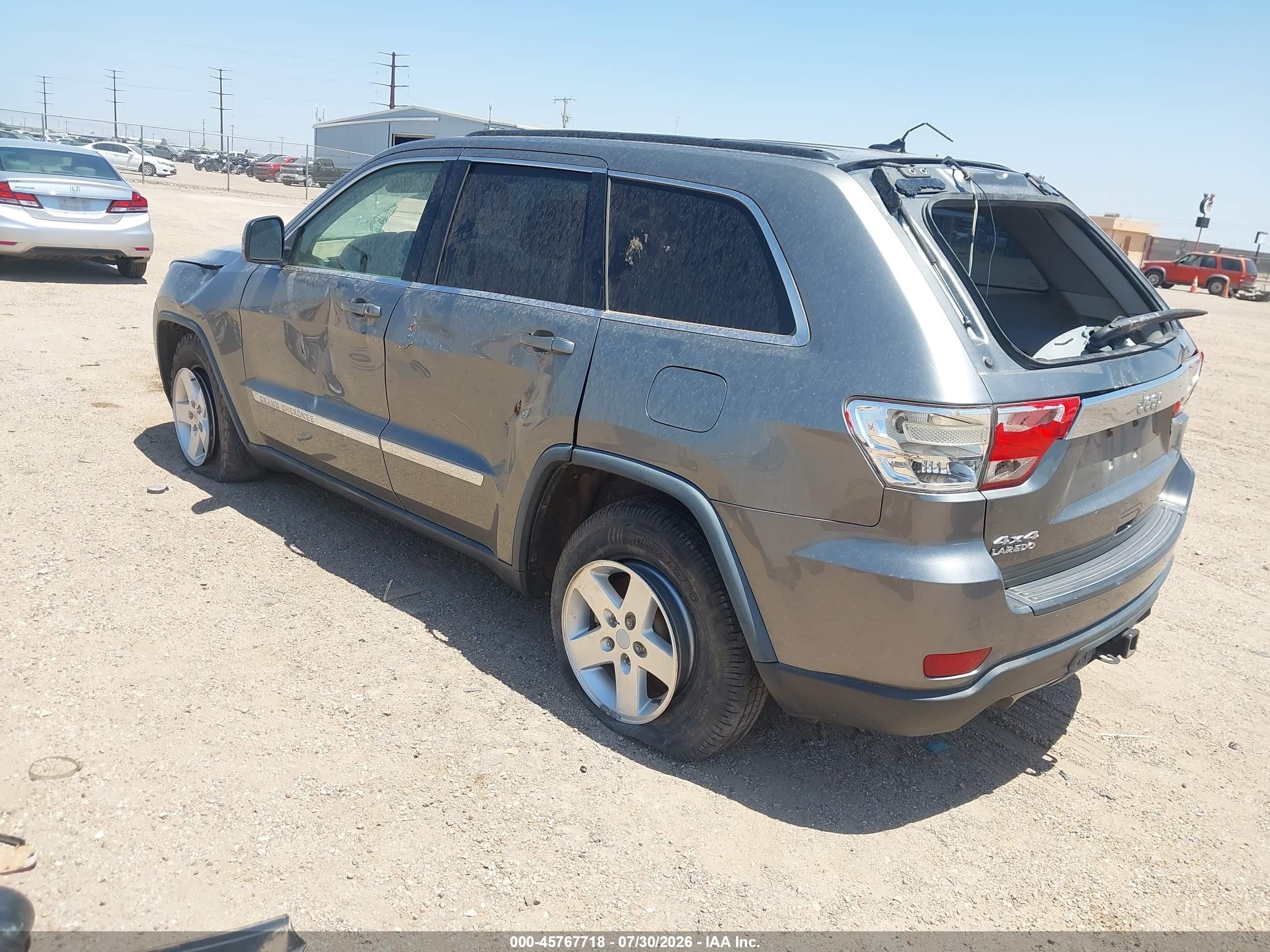 2013 Jeep Grand Cherokee Laredo Gray vin: 1C4RJFAG6DC553078