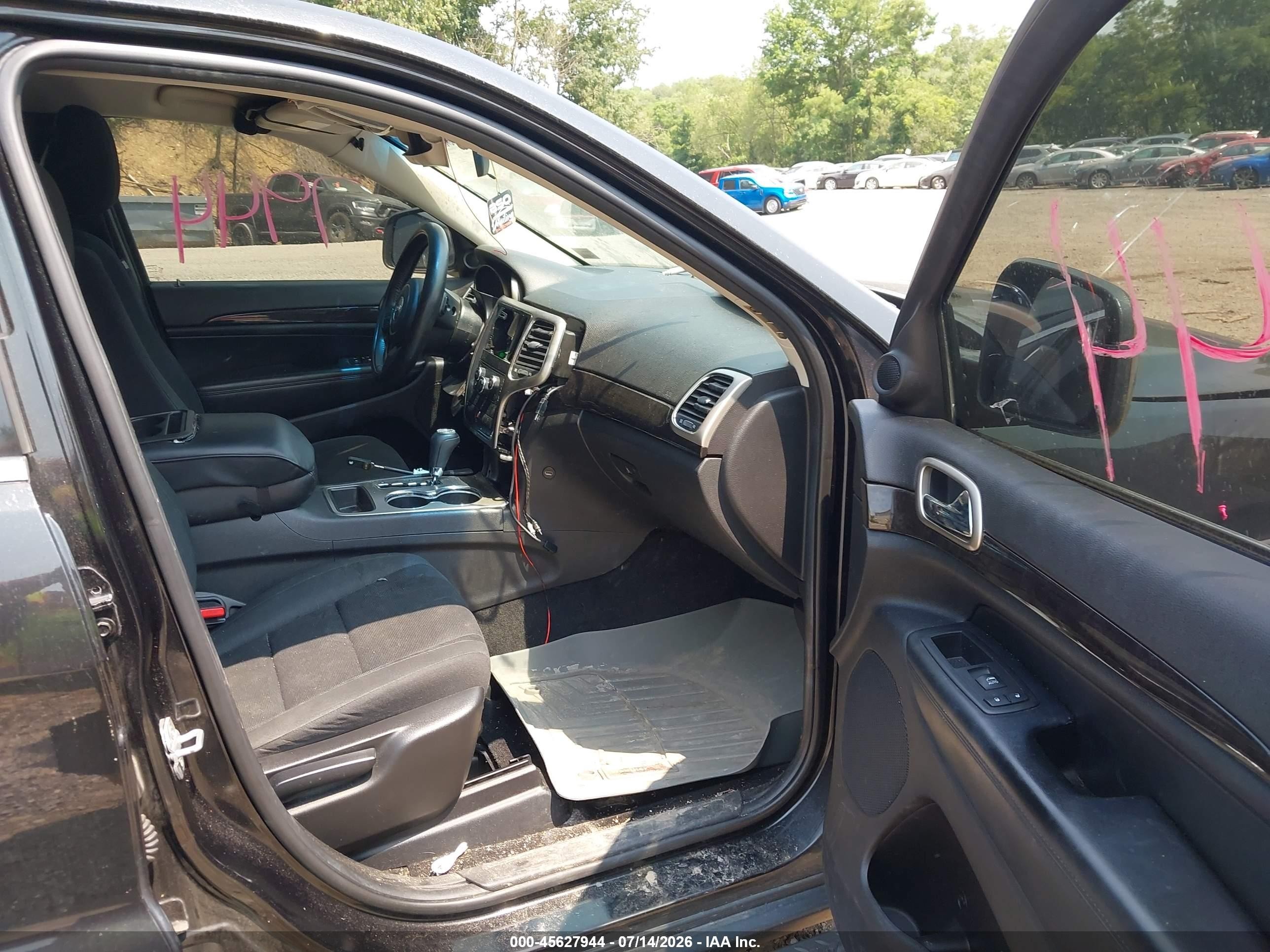 2013 Jeep Grand Cherokee Laredo Черный vin: 1C4RJFAG6DC631522