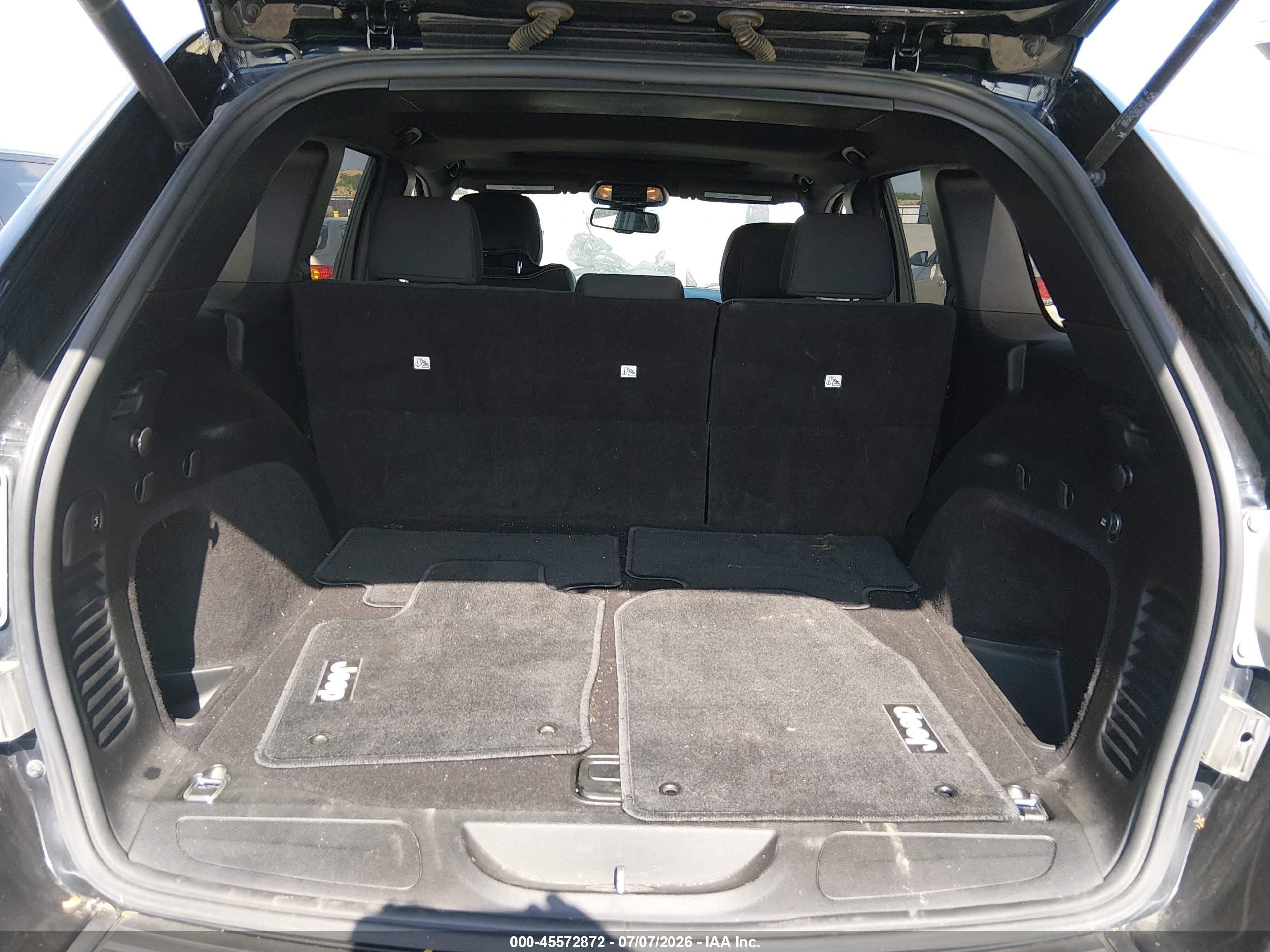 2014 Jeep Grand Cherokee Laredo Black vin: 1C4RJFAG6EC104713