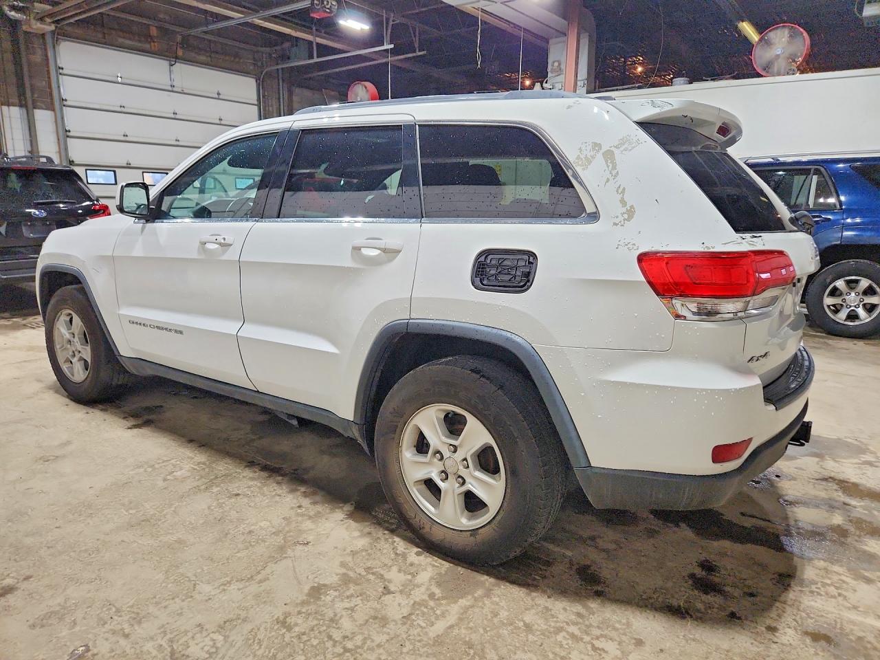 2014 Jeep Gran Chero White vin: 1C4RJFAG6EC128915