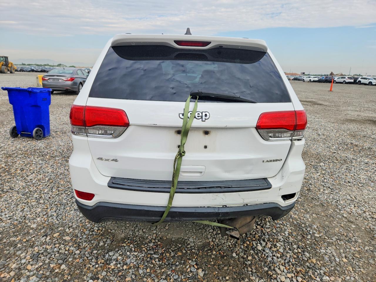 2014 Jeep Grand Cherokee Laredo White vin: 1C4RJFAG6EC180724