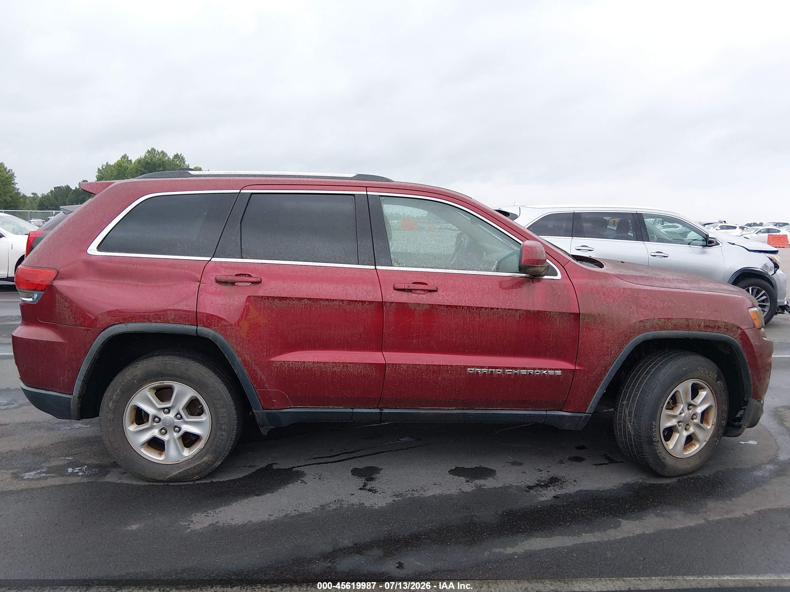 2014 Jeep Grand Cherokee Laredo Red vin: 1C4RJFAG6EC204892