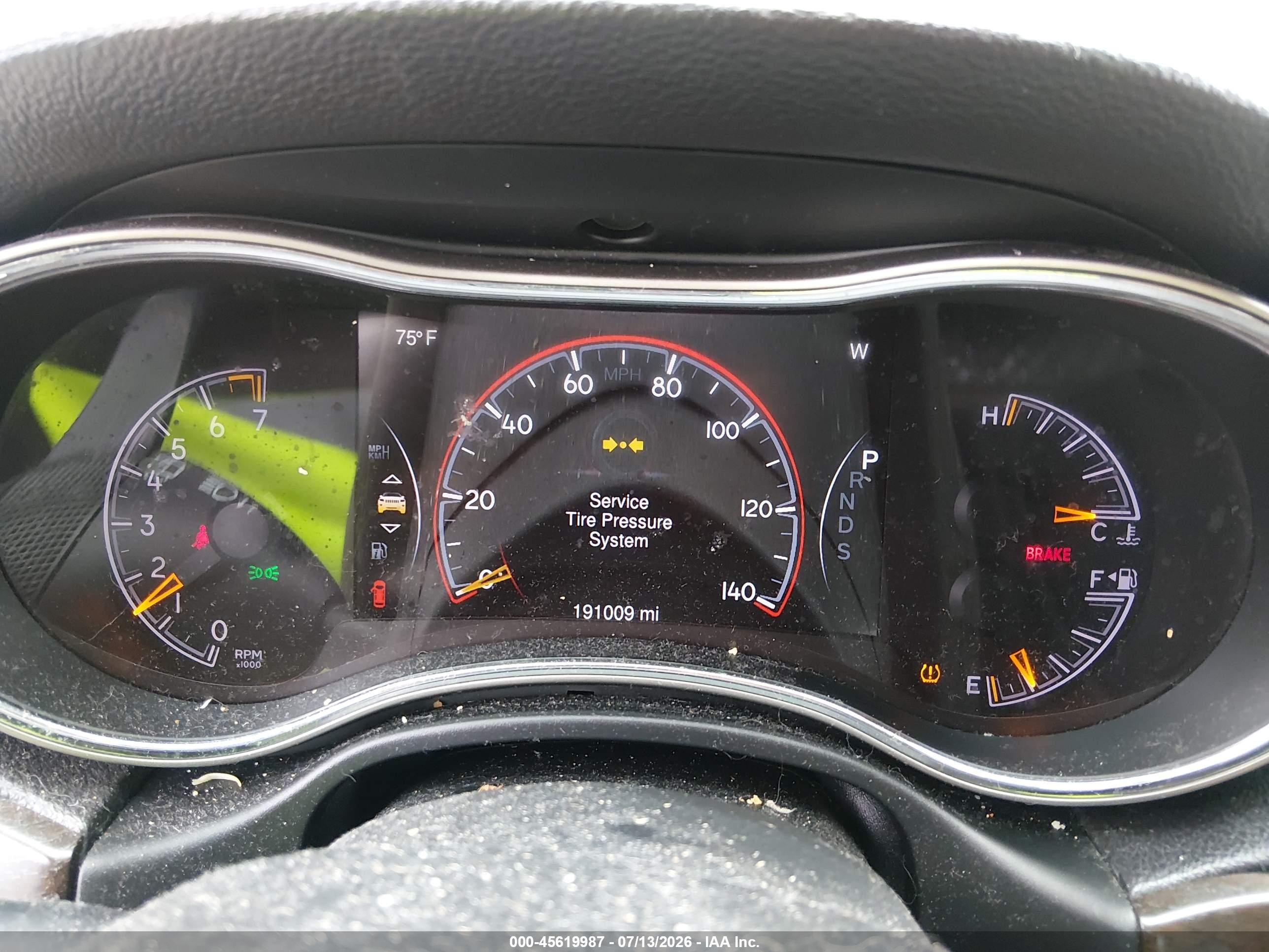 2014 Jeep Grand Cherokee Laredo Red vin: 1C4RJFAG6EC204892